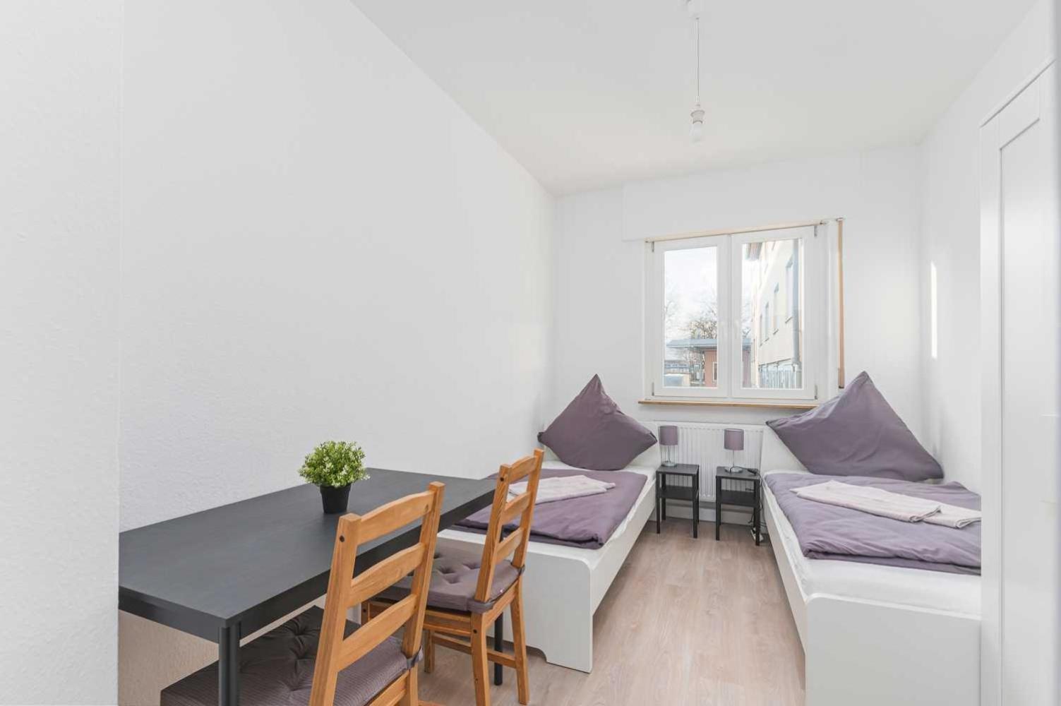 RAUMSCHMIDE Monteurwohnung Esslingen