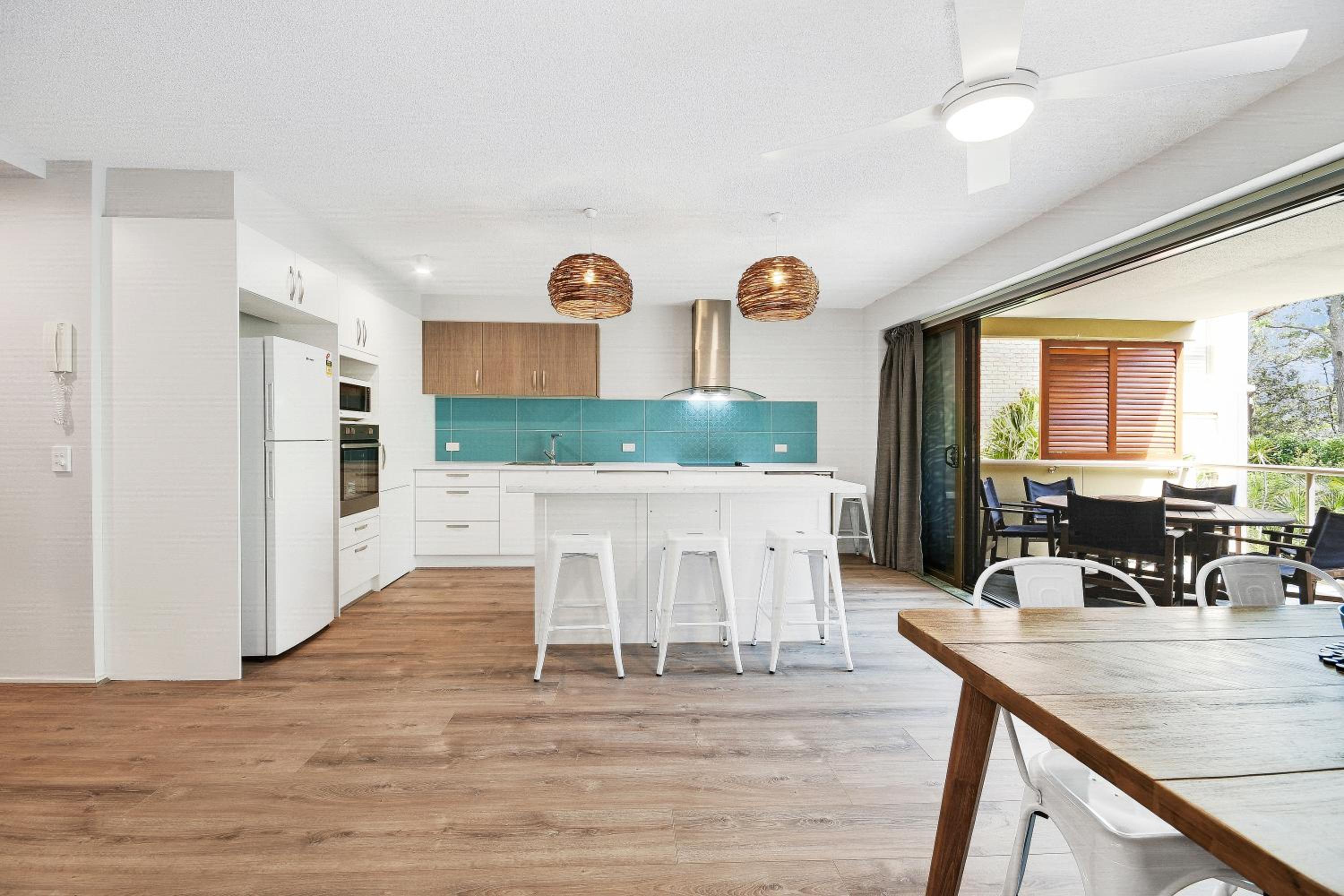 Lahaina Apartments