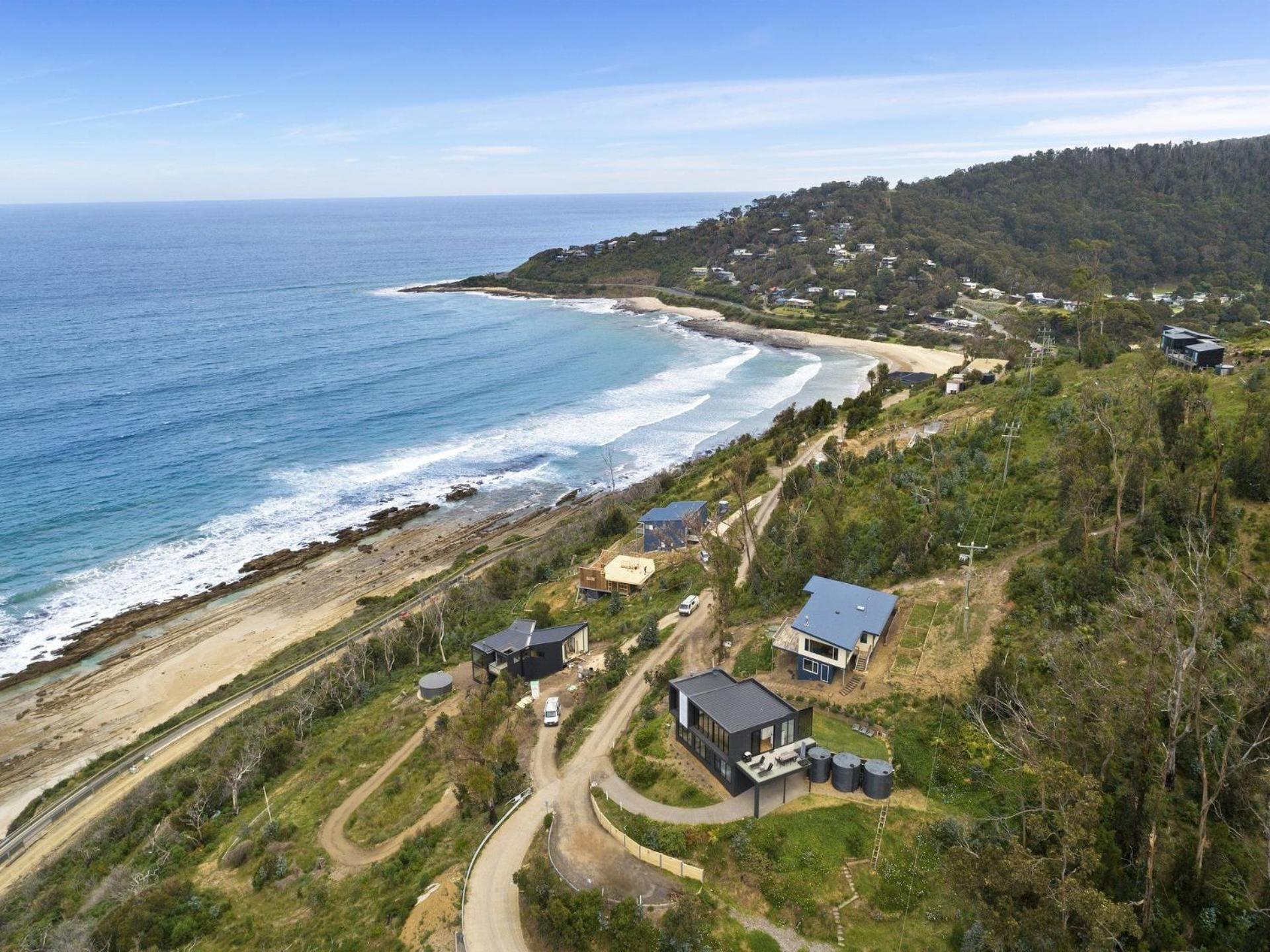 Iluka Blue