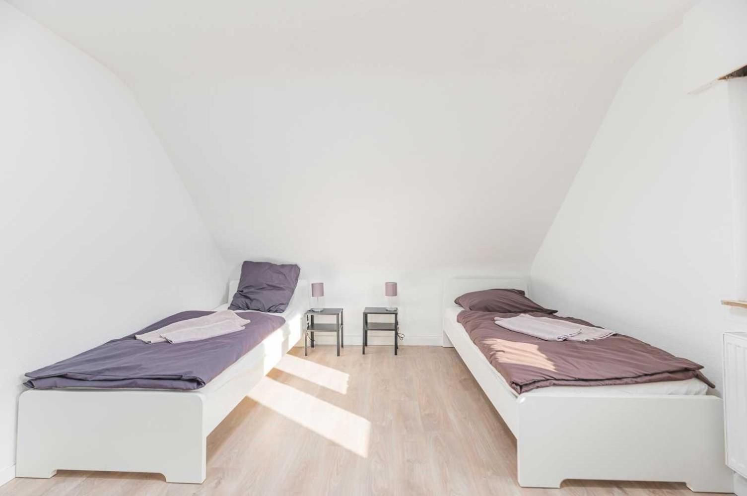 RAUMSCHMIDE Monteurwohnung Esslingen