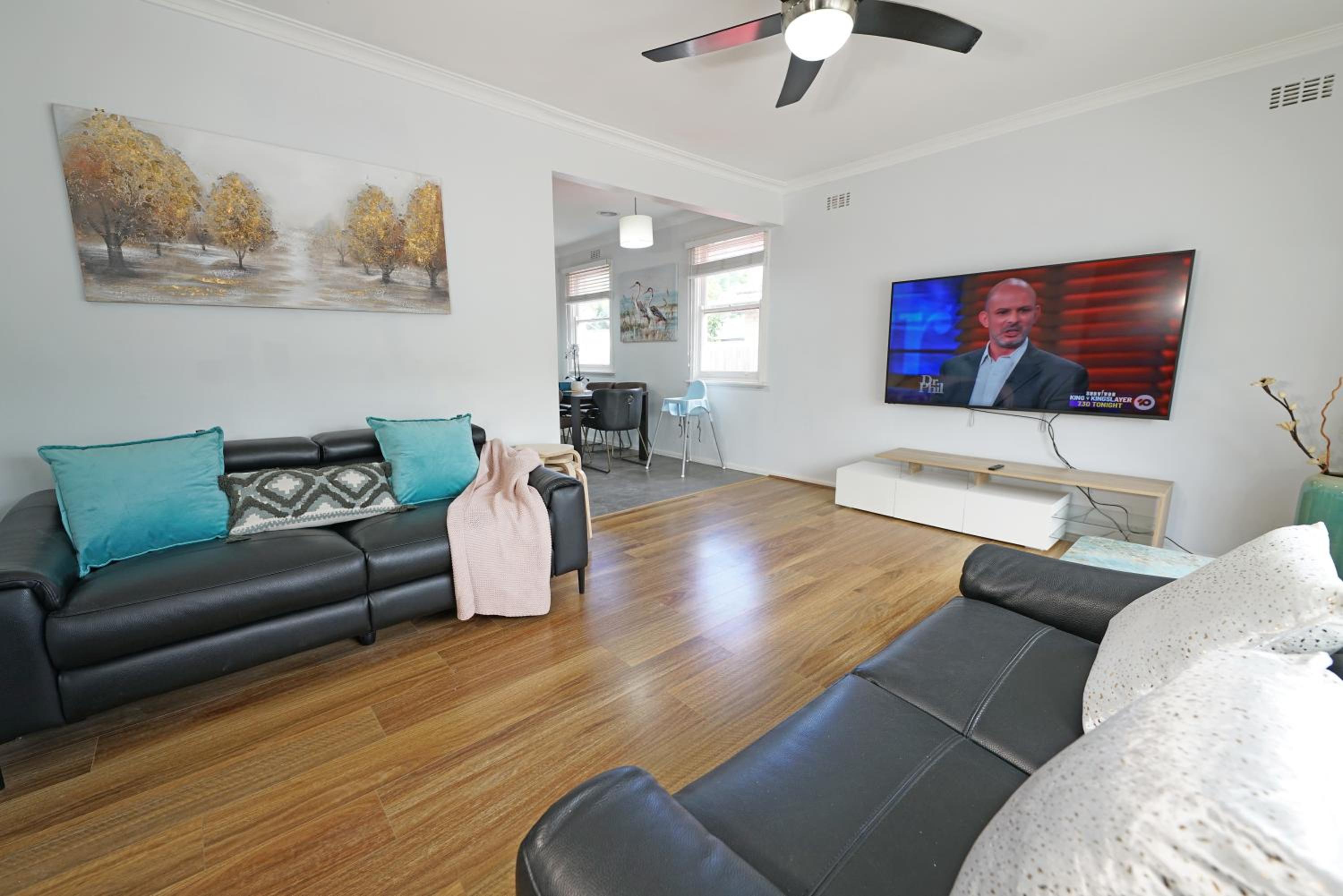 Pet-friendly Bayside 4BR Rental House near Mentone