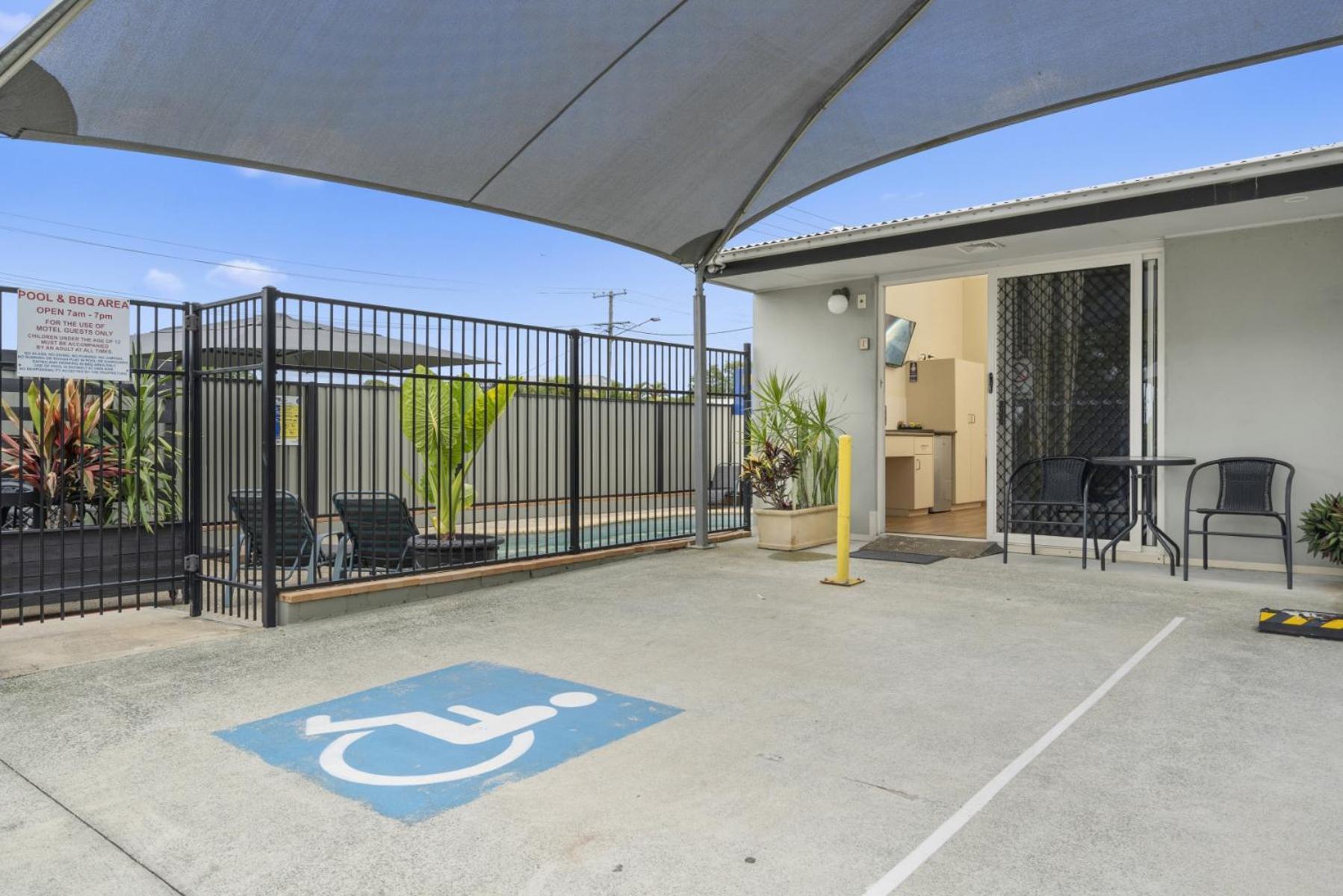 Caboolture Central Motor Inn, Sure Stay Collection by BW