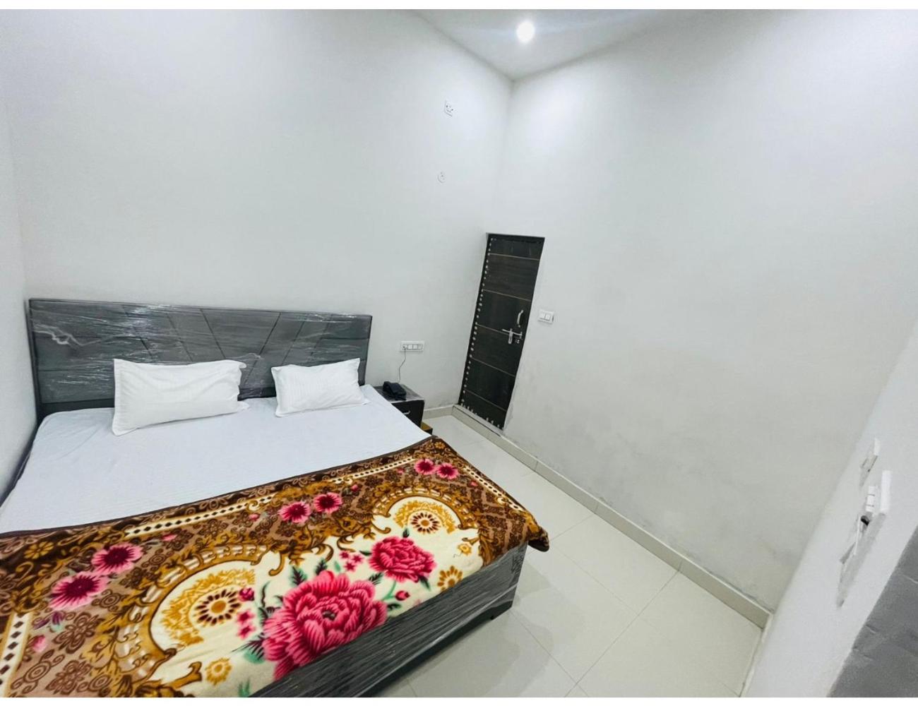 Hotel Shantah Inn, Mathura