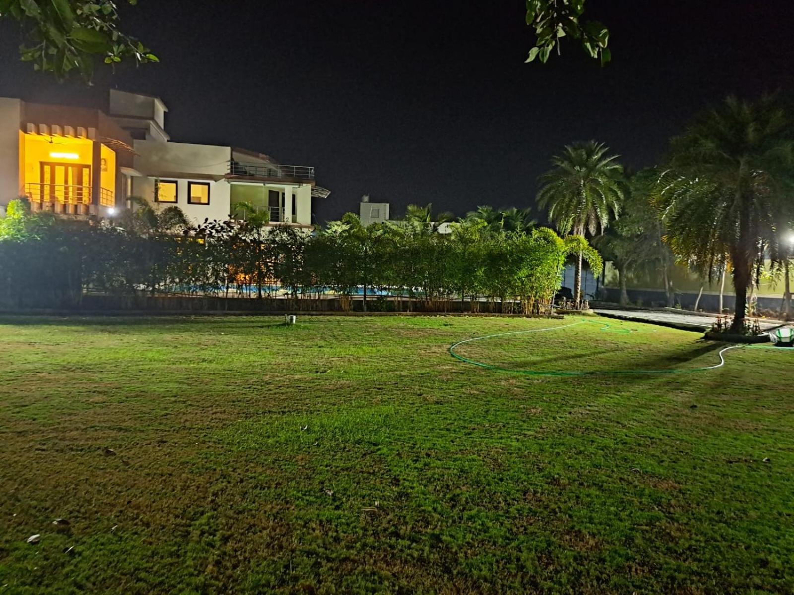Photo 18