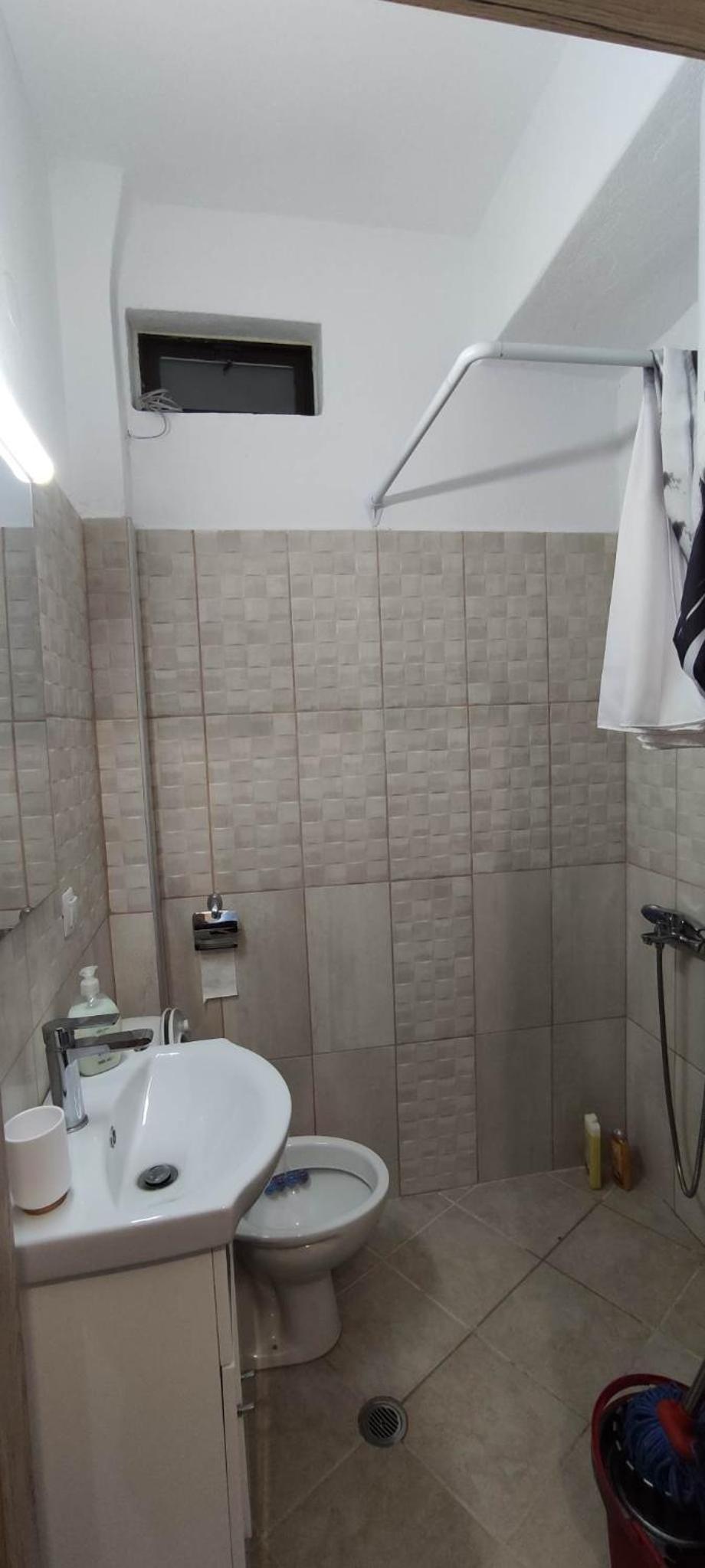 Photo 63