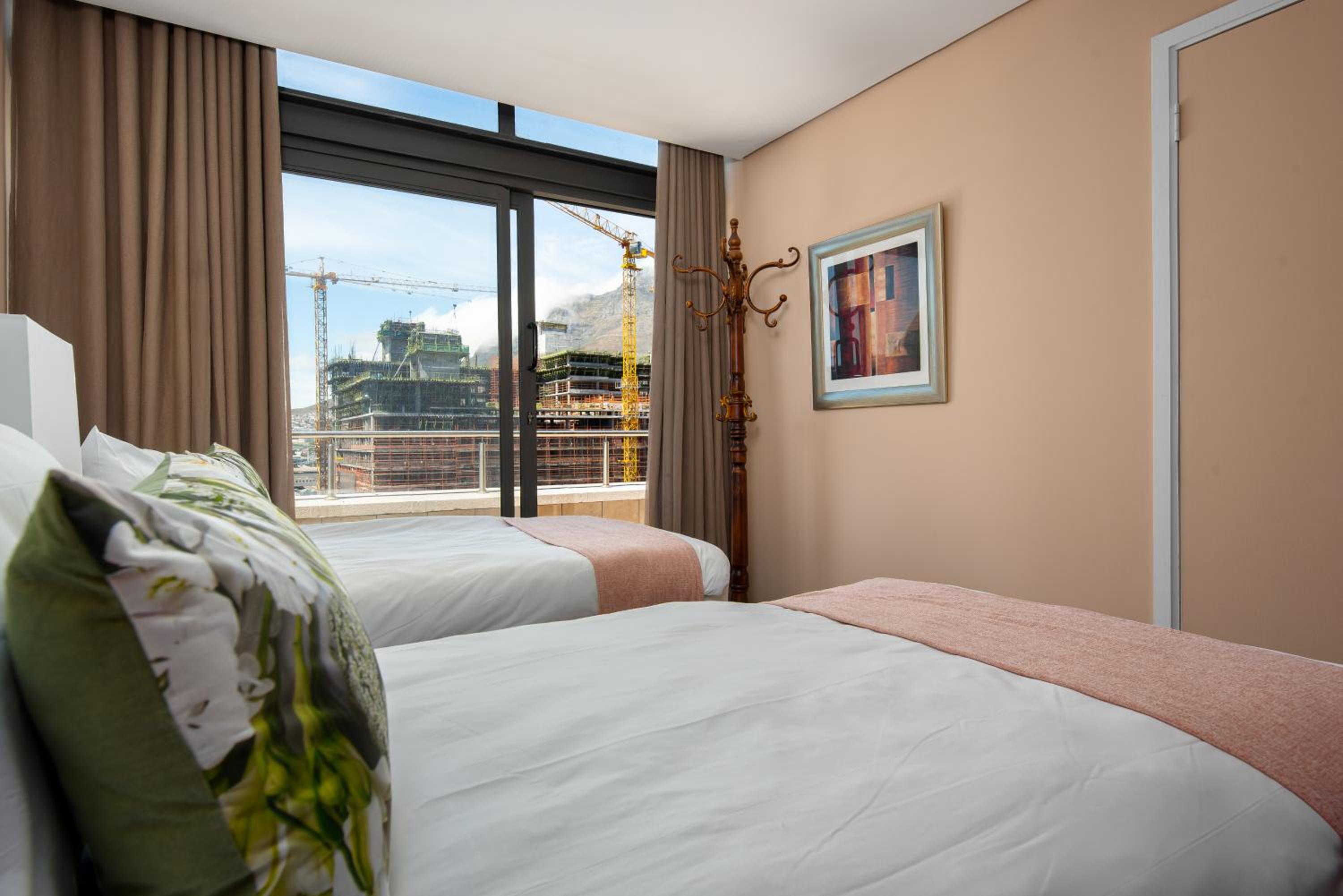 Fountain Suites Apartments