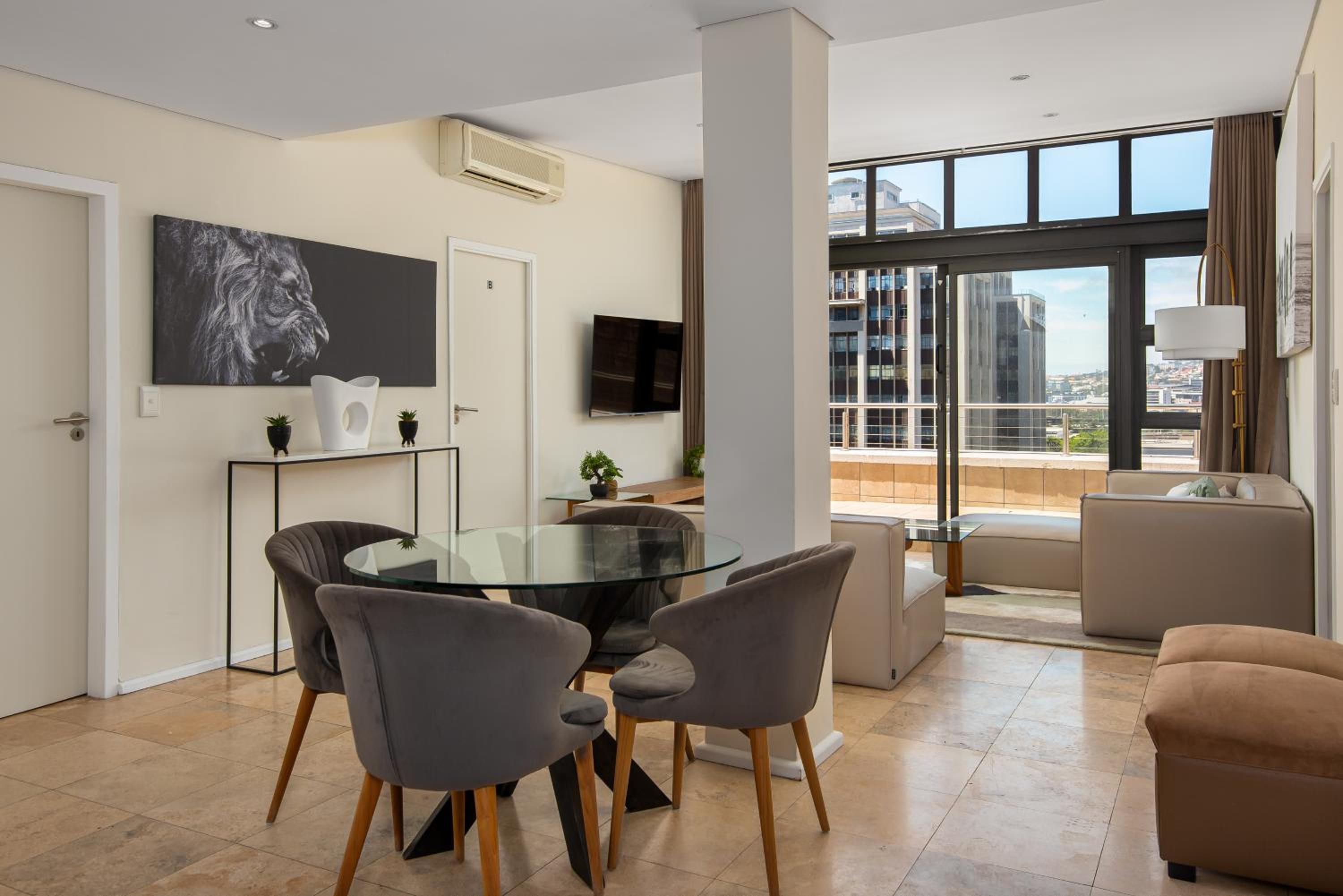 Fountain Suites Apartments