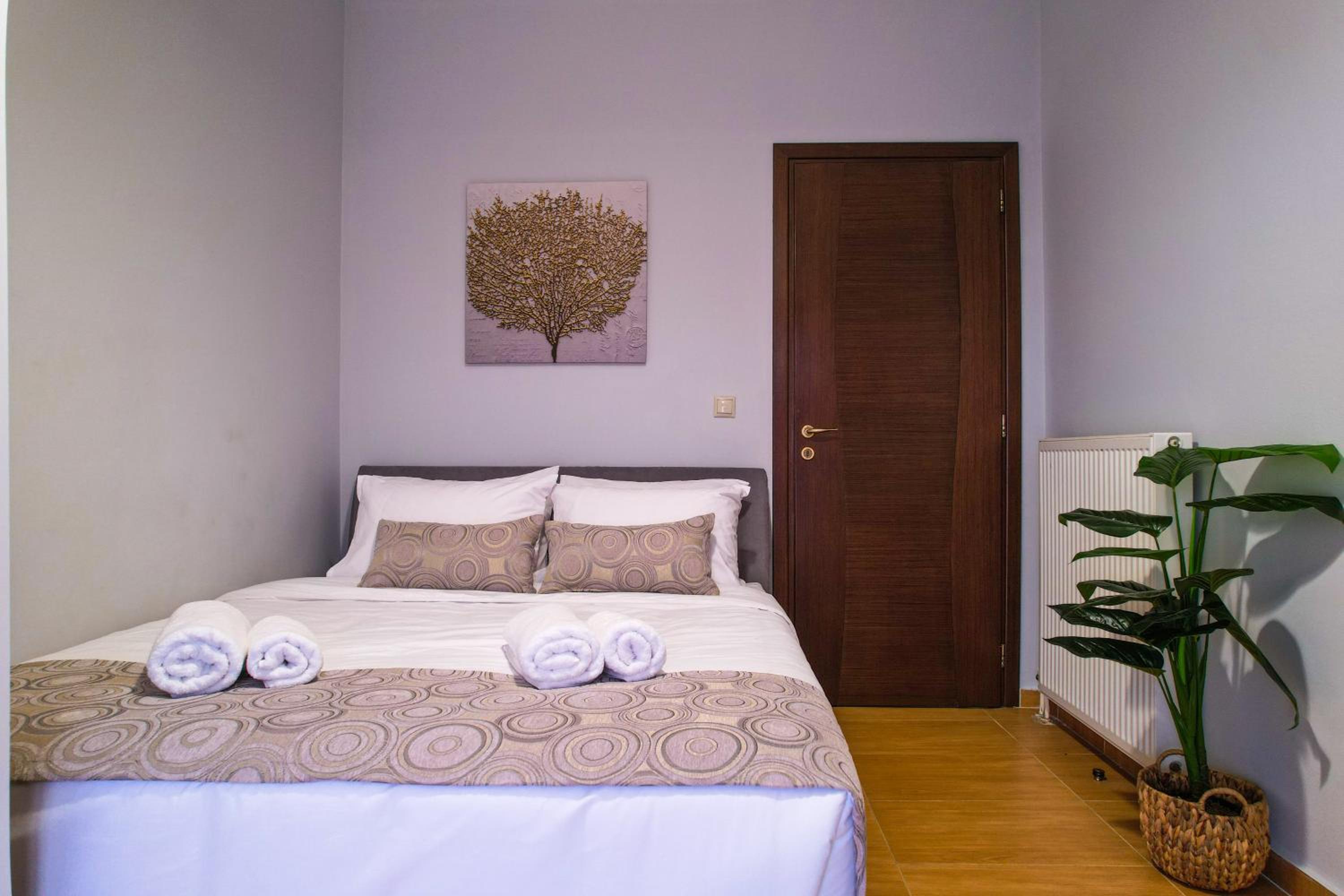 Villa Aitheras with sea views and garden