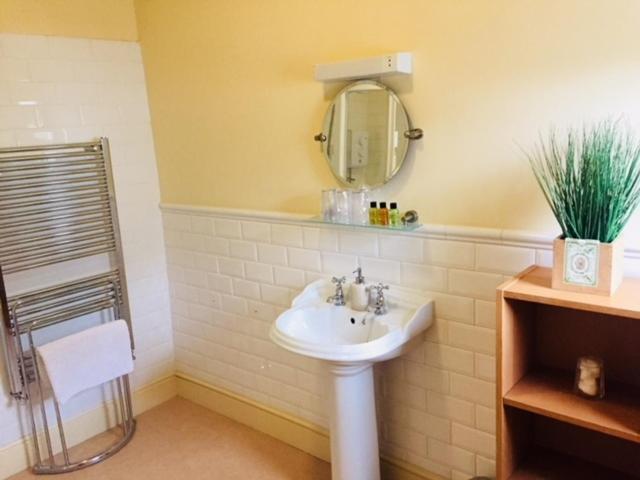 Salisbury Guest House