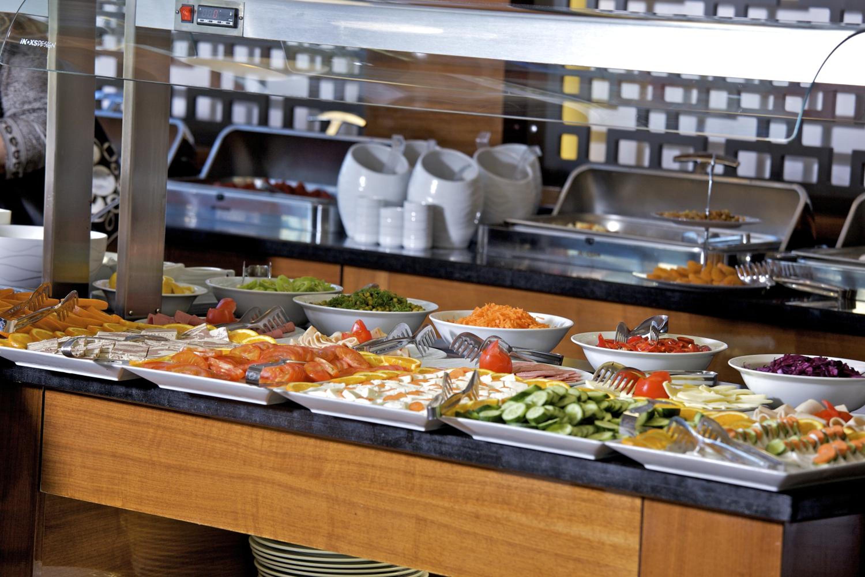 Monaco Otel - Image 16