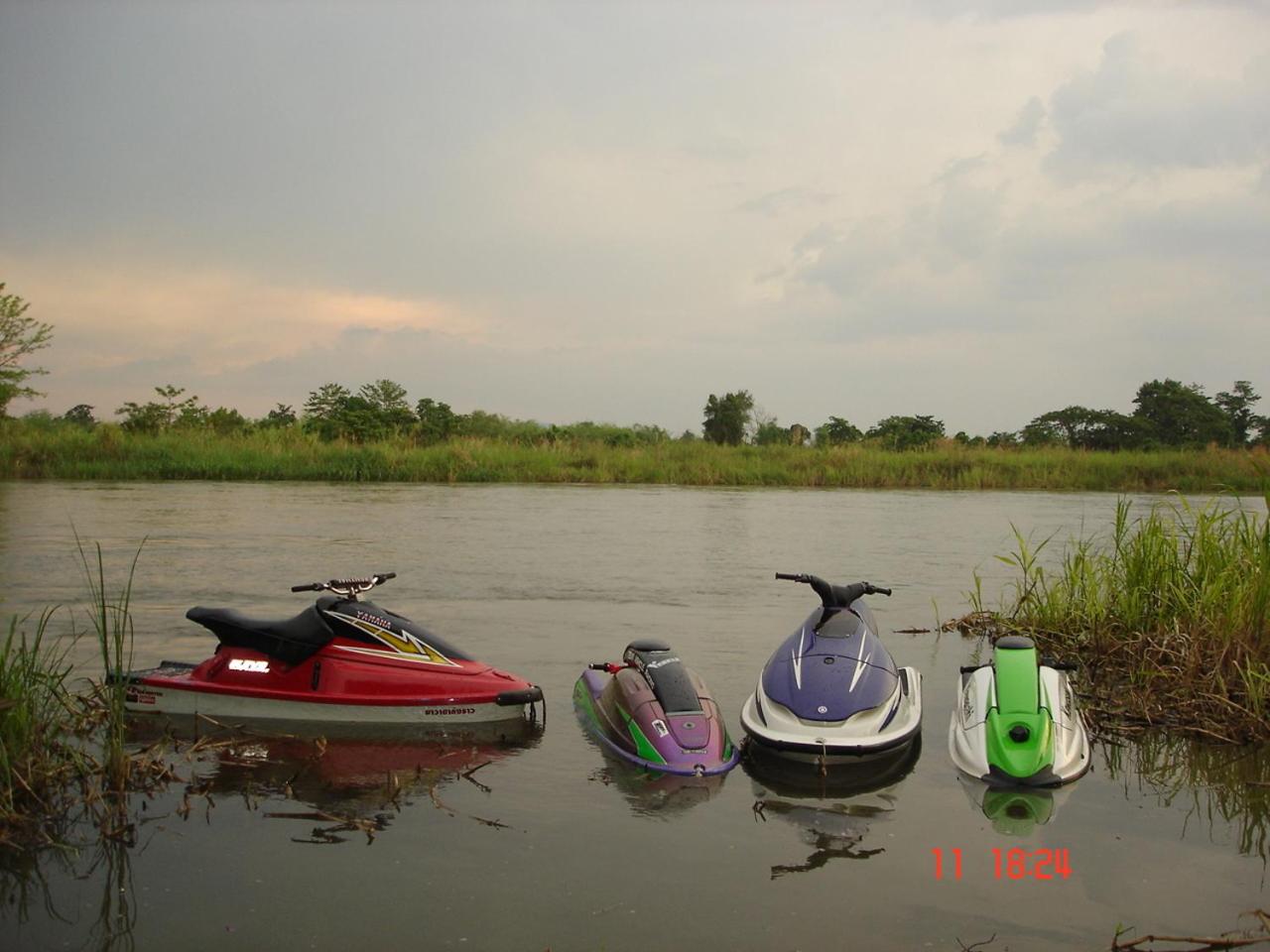 Scenic Riverside Resort