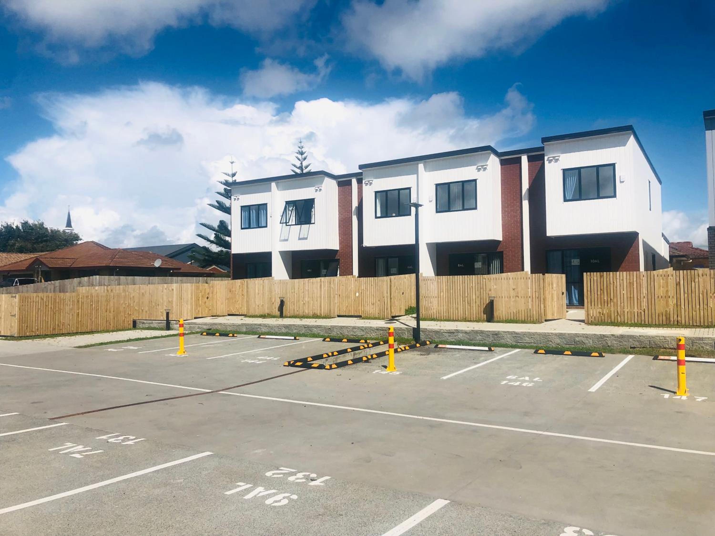 Cozy Brand New Townhouse 36 view 4