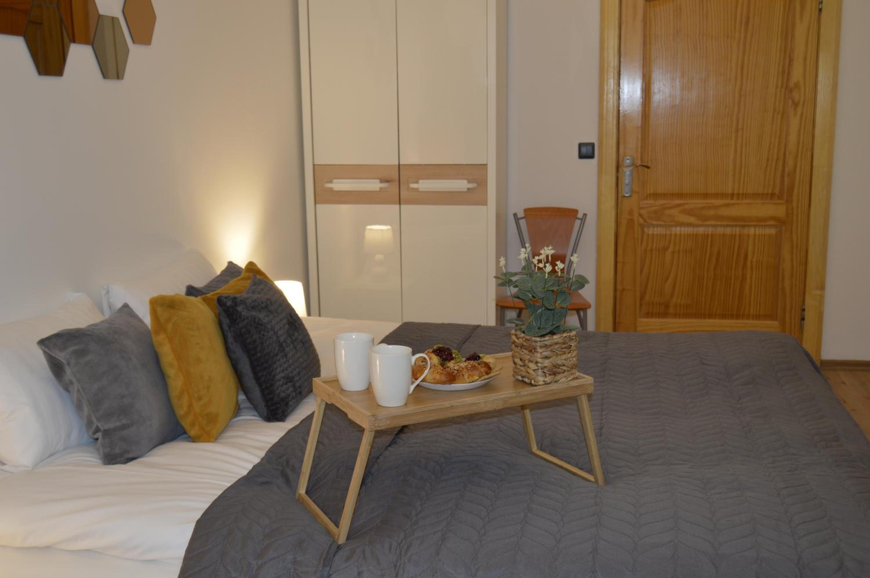 City Center Family & Friends Two bedrooms Spacious apartment view 2