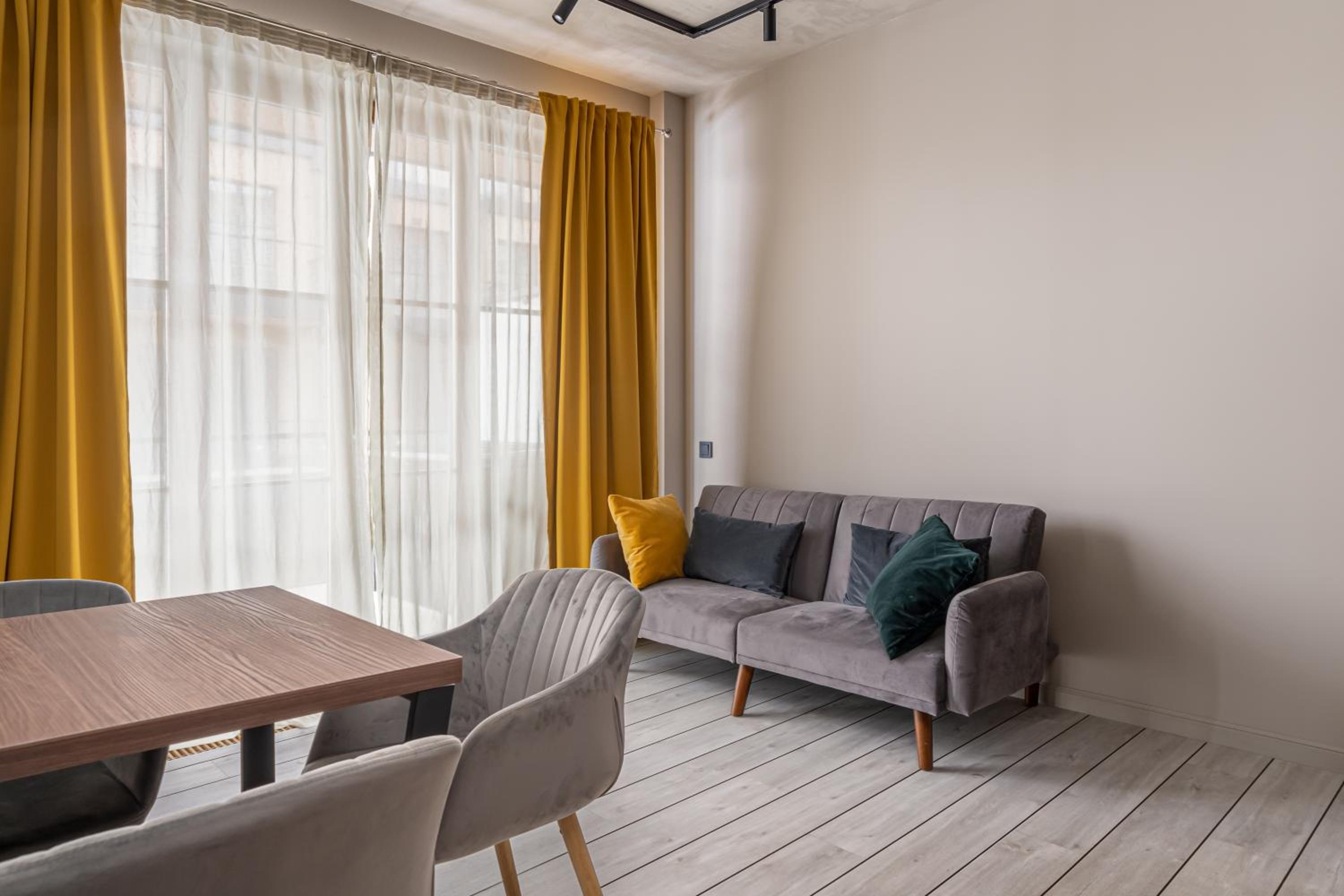 Lofts & Rosegold Luxury Stay in Elegant 1BR with Balcony in Riga Center