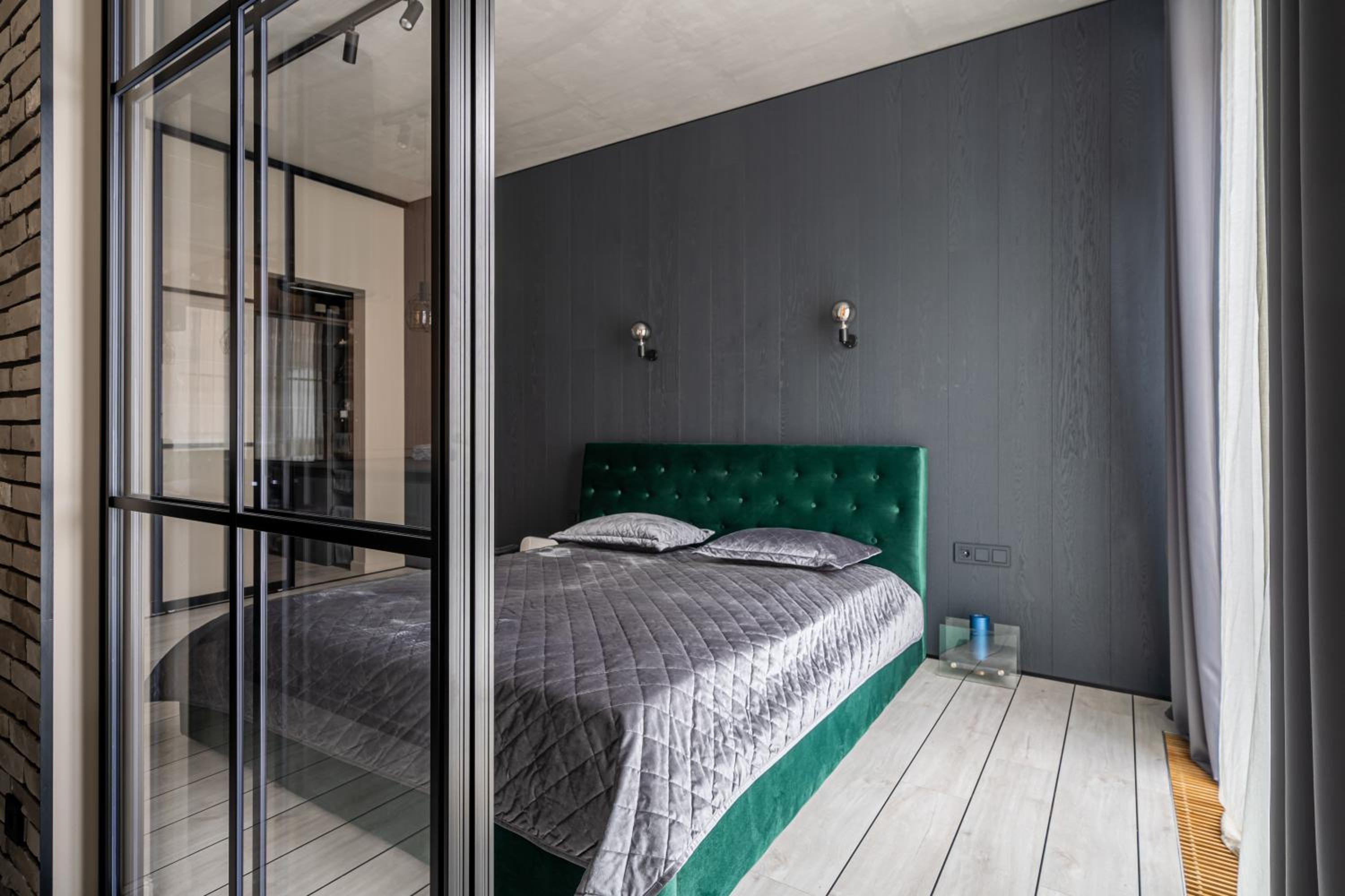 Lofts & Rosegold Luxury Stay in Elegant 1BR with Balcony in Riga Center