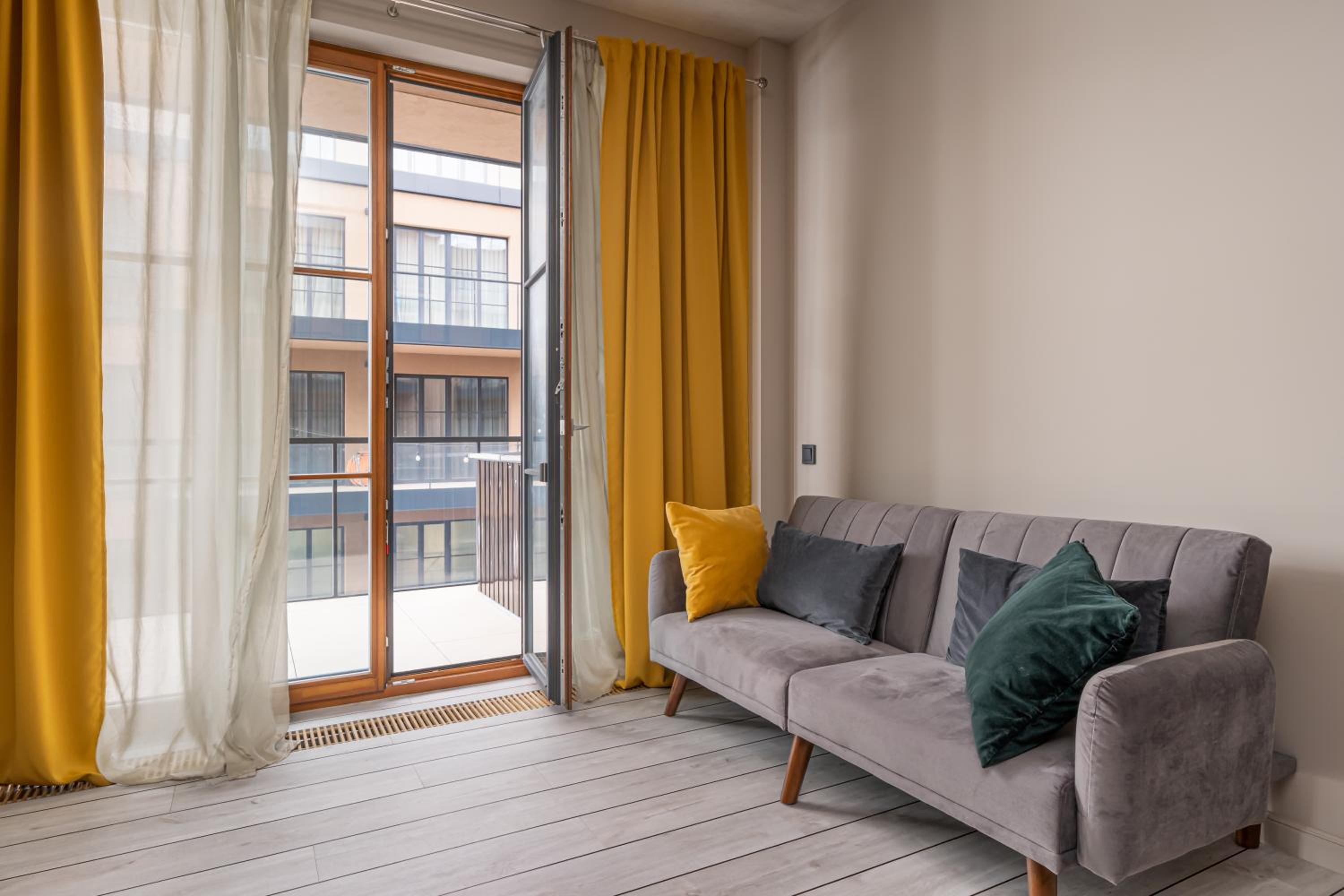 Lofts & Rosegold Luxury Stay in Elegant 1BR with Balcony in Riga Center