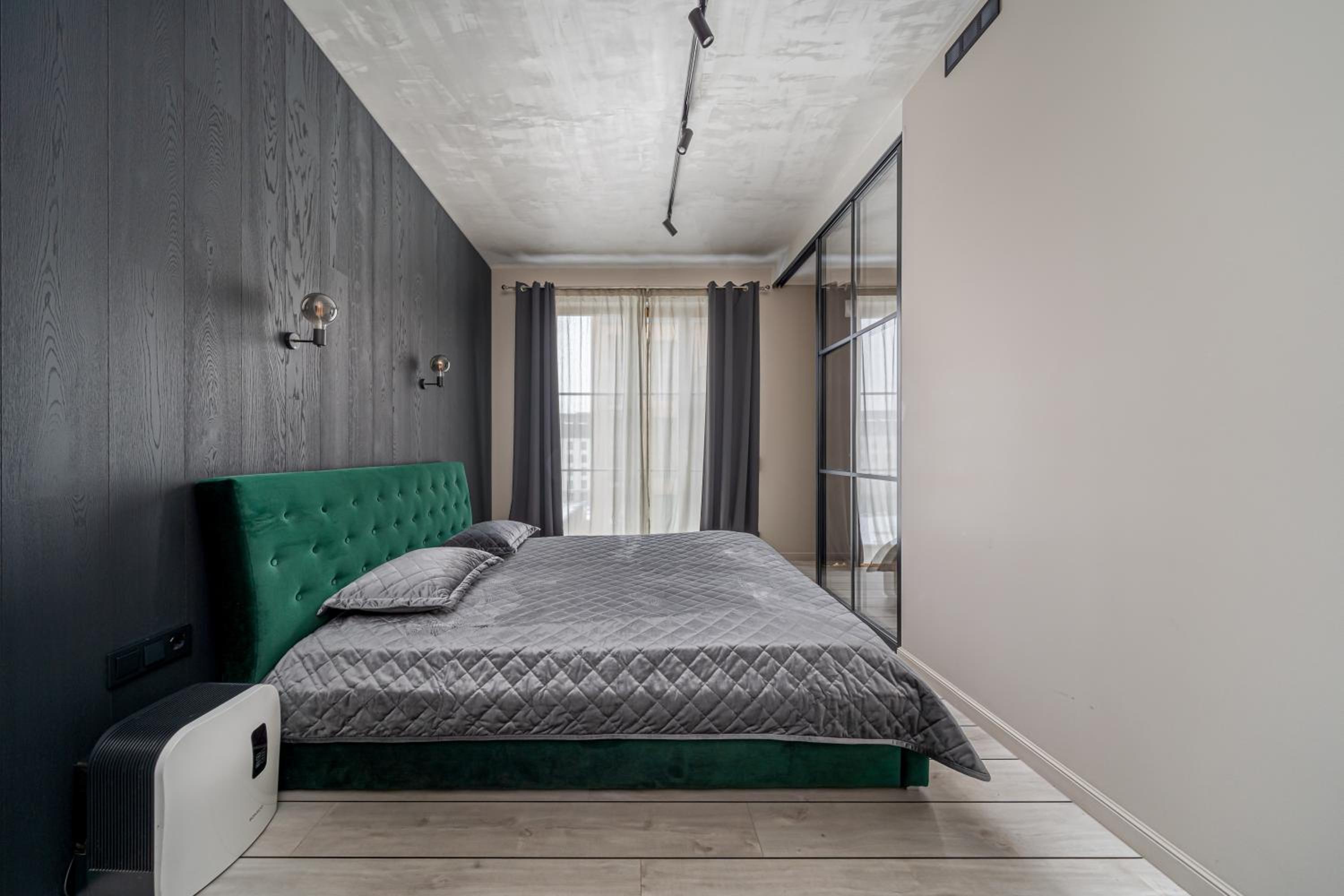 Lofts & Rosegold Luxury Stay in Elegant 1BR with Balcony in Riga Center