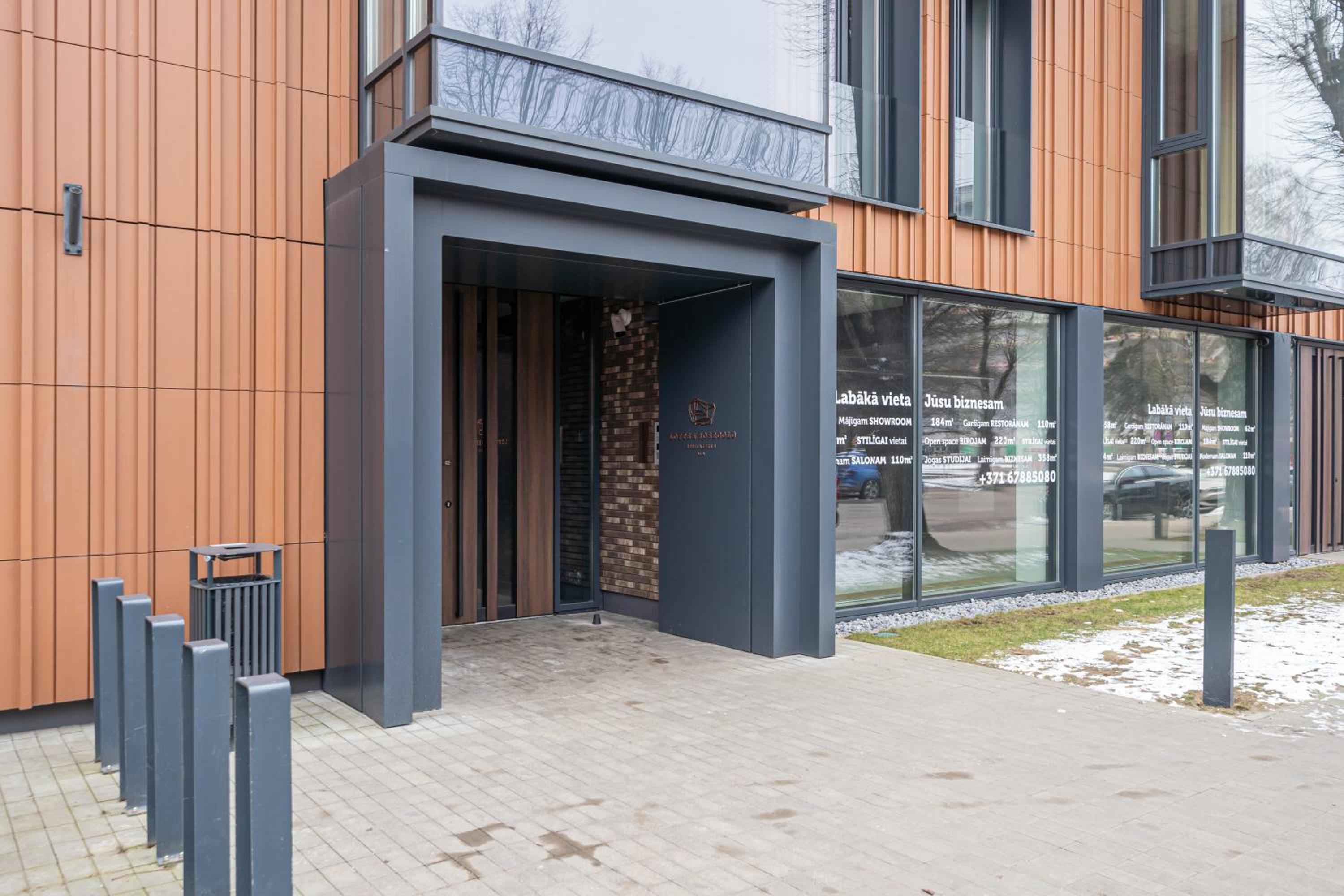 Lofts & Rosegold Luxury Stay in Elegant 1BR with Balcony in Riga Center