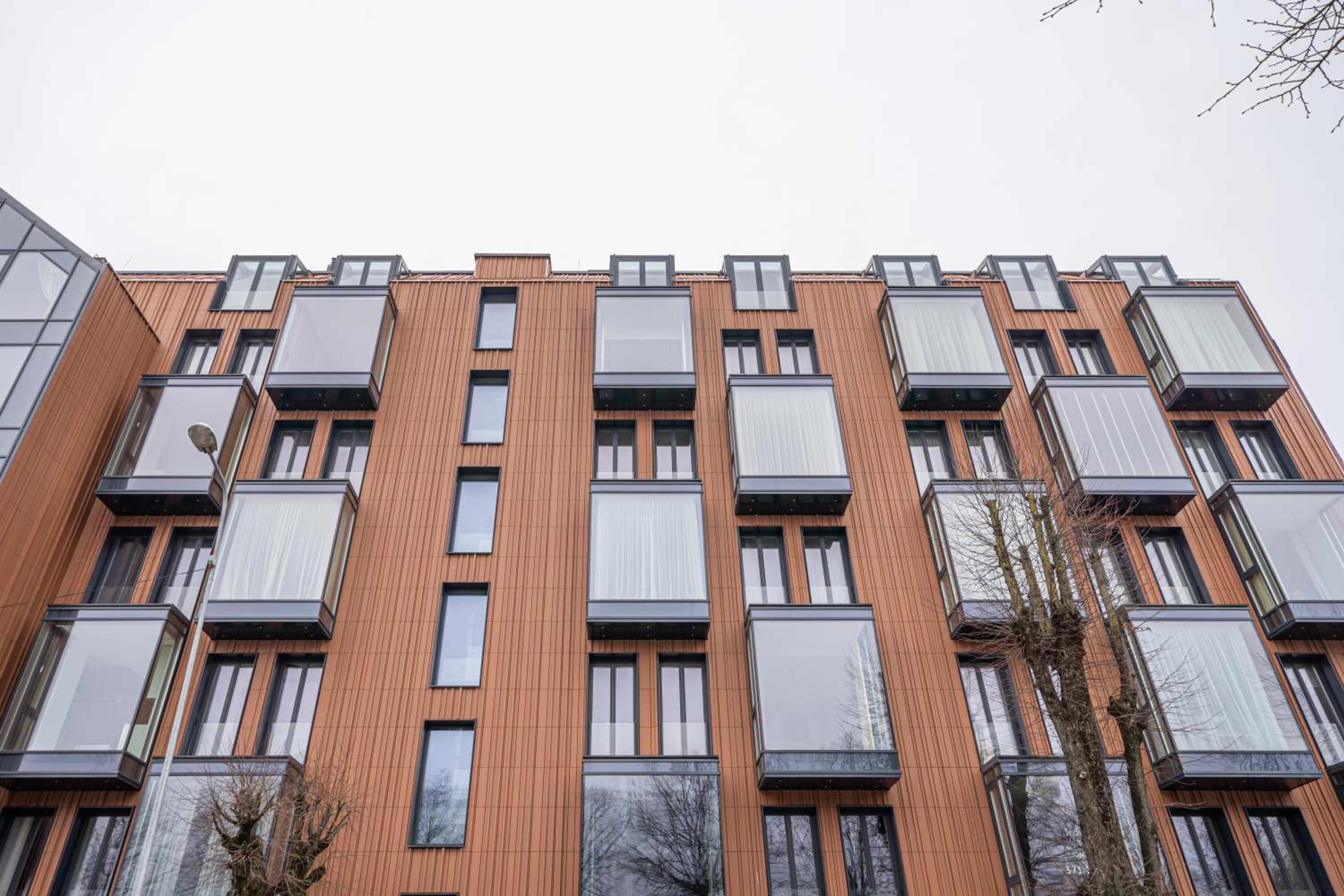 Lofts & Rosegold Luxury Stay in Elegant 1BR with Balcony in Riga Center