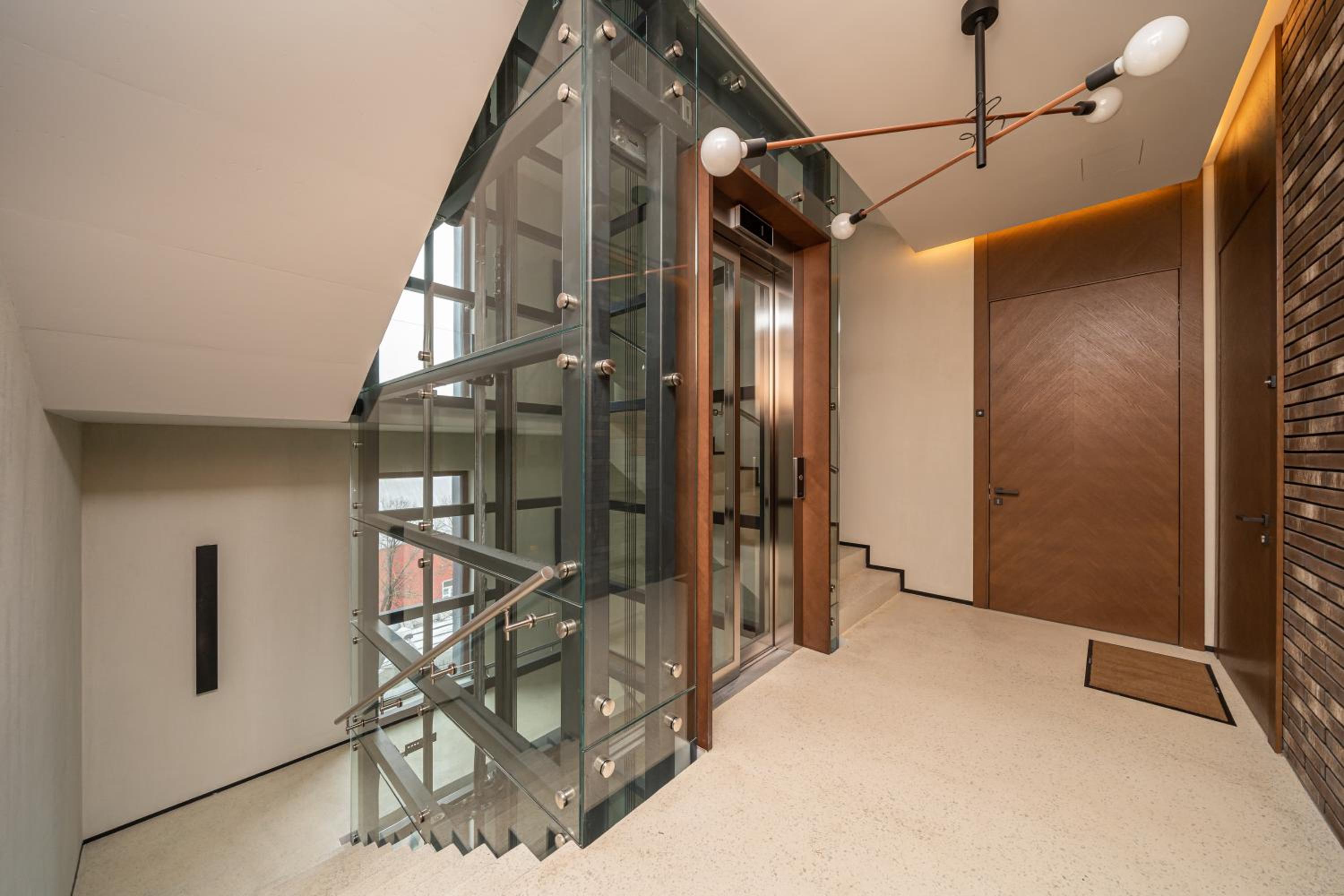 Lofts & Rosegold Luxury Stay in Elegant 1BR with Balcony in Riga Center
