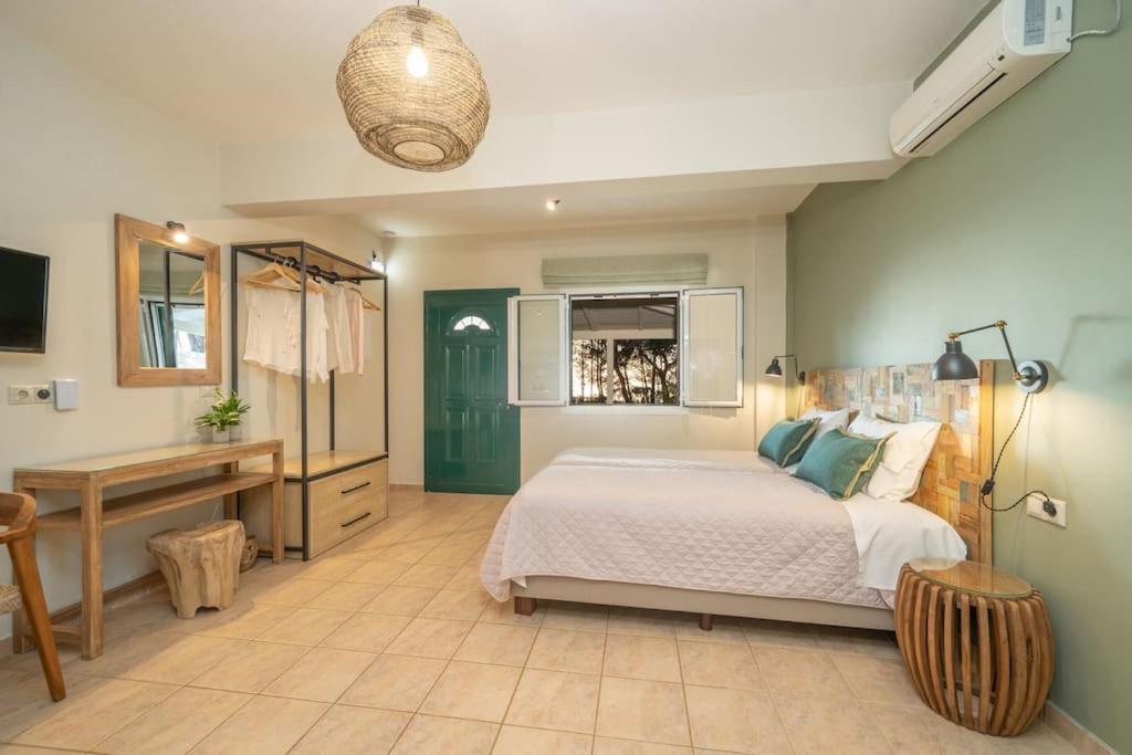 Seashell Luxury Residence - Studio 2 photo 4