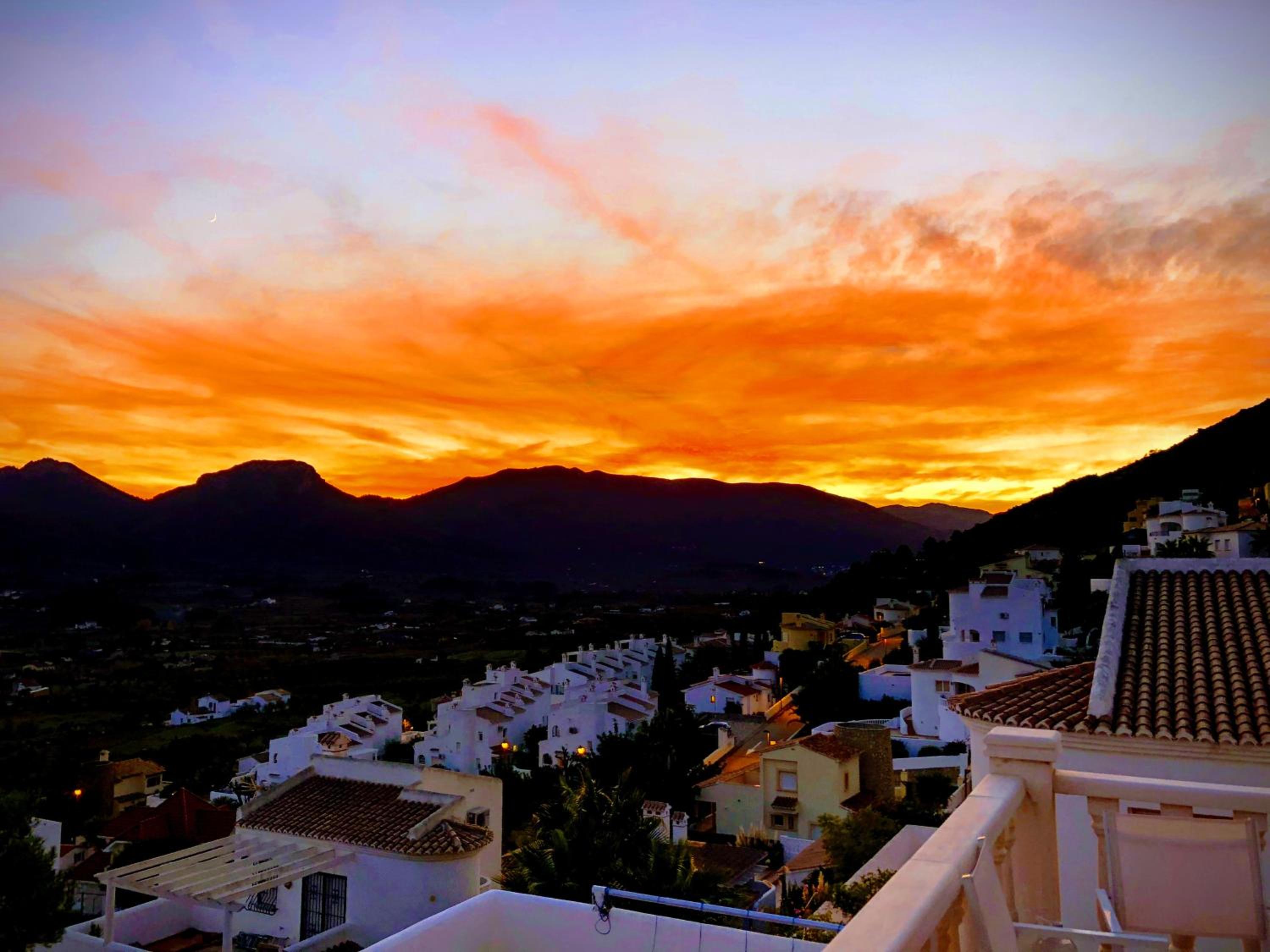 Vakantiewoning CasaLucka4enjoy private pool and mountain view regio Calpe-Jalon
