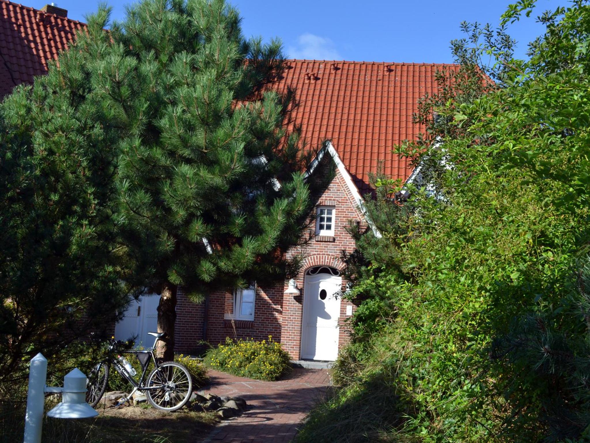 Ahndole-Hollken view 2