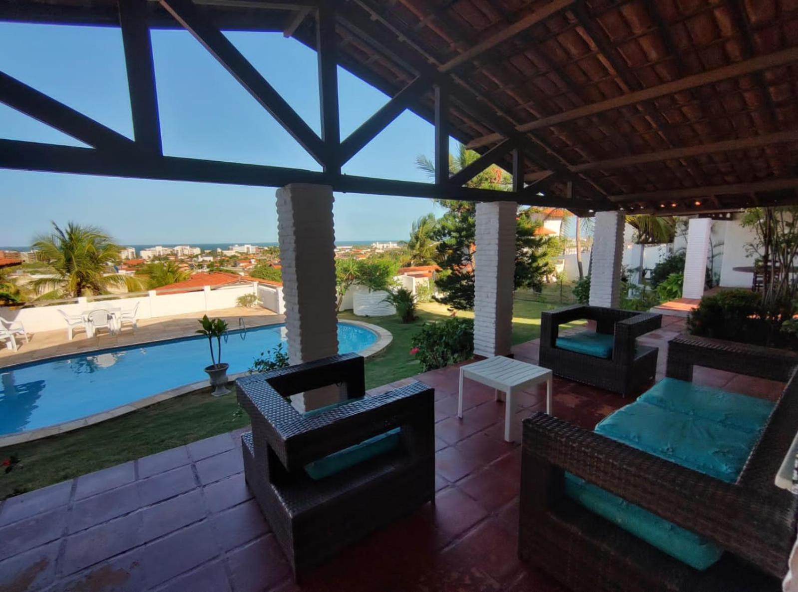 Casa no Porto das Dunas Com Vista pro mar