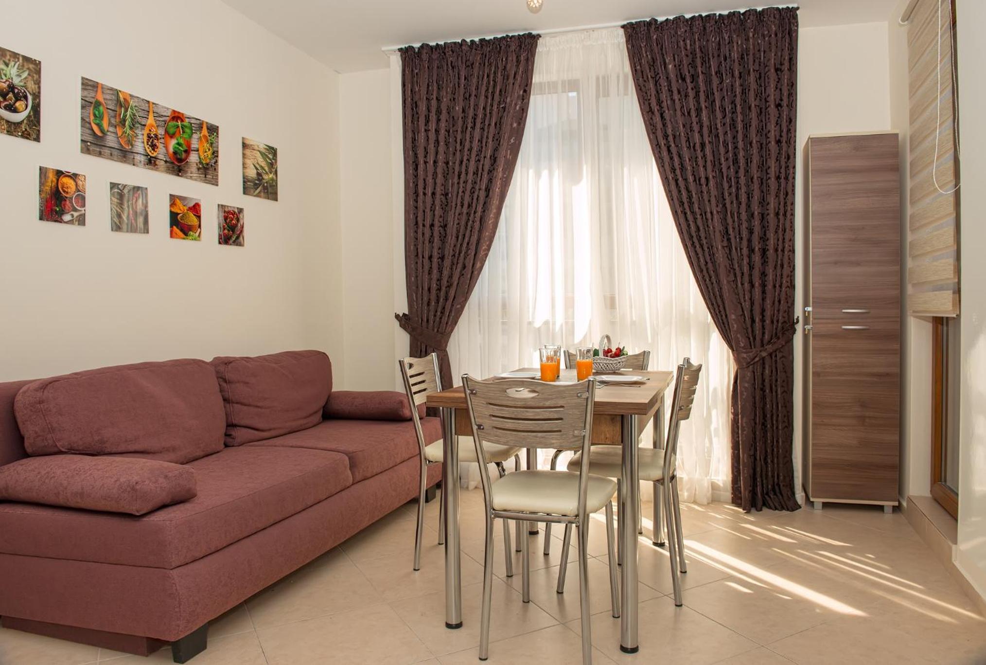 Cascadas Holiday Apartments
