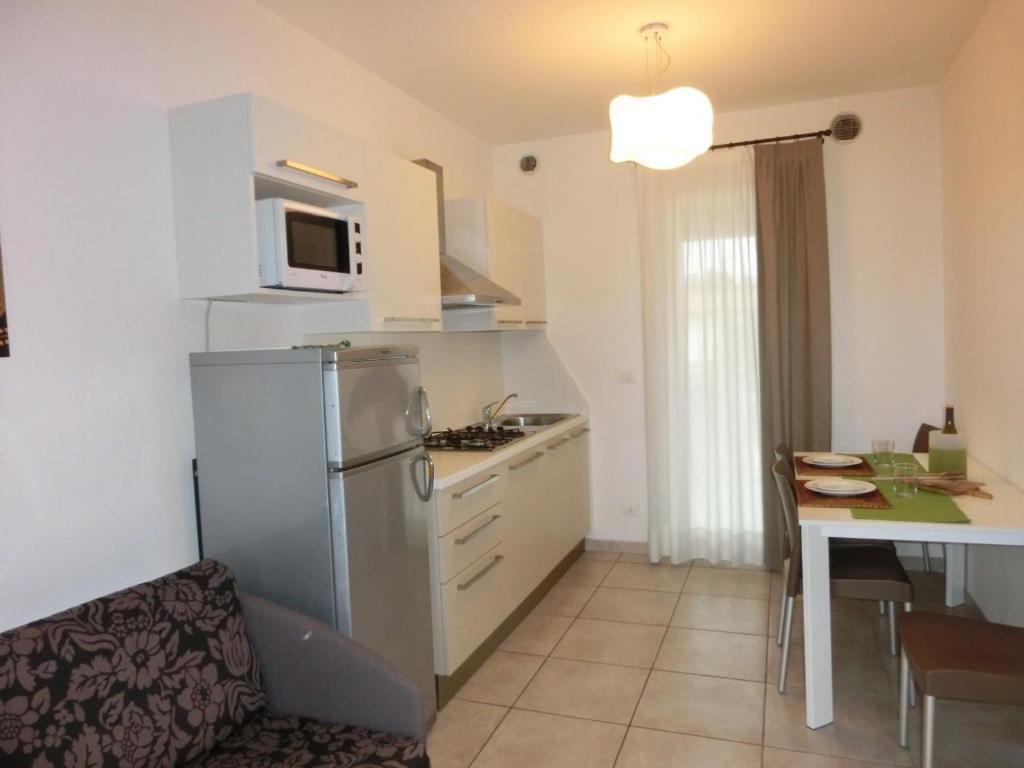 Delightful flat in a village with swimming pool