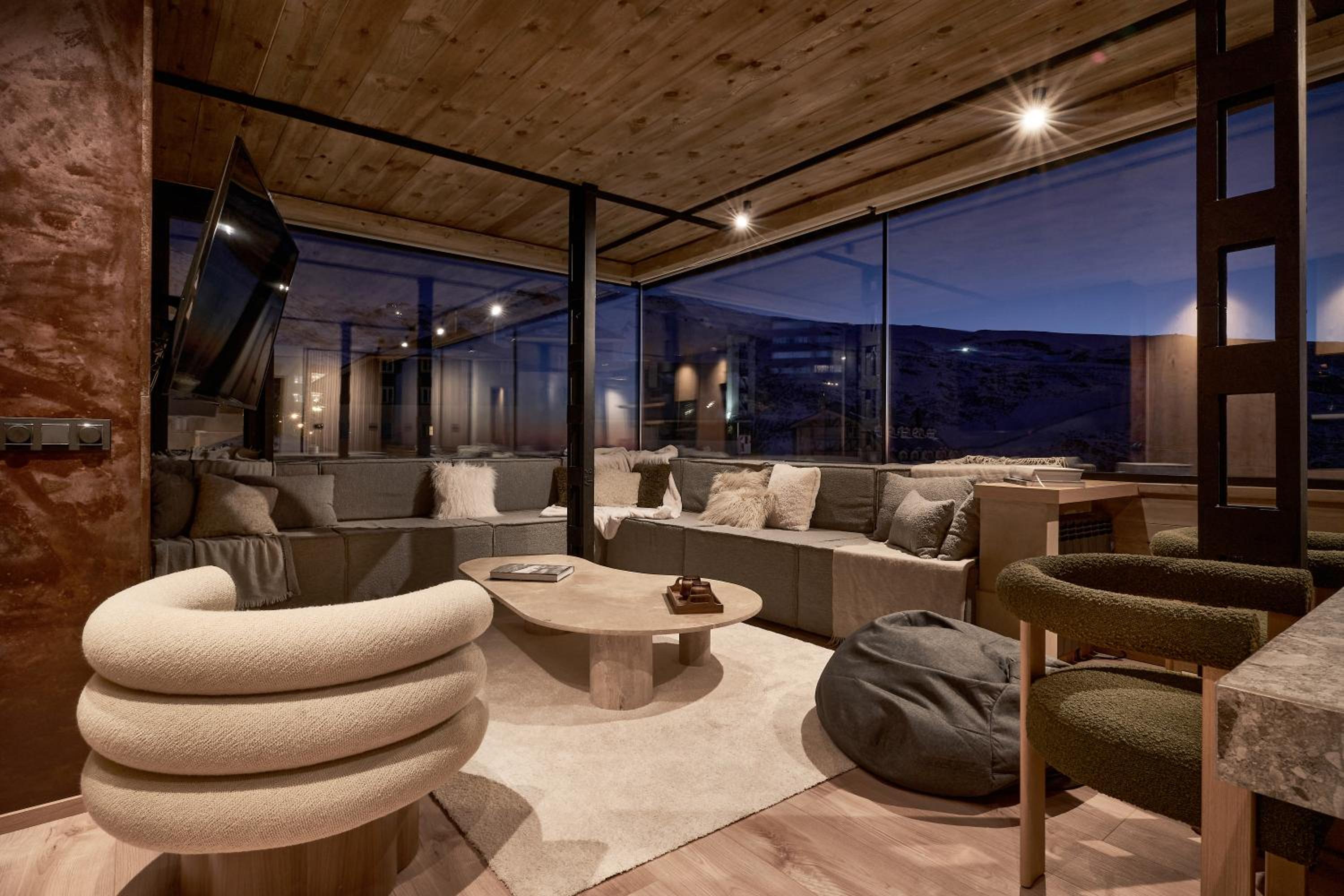 lounge