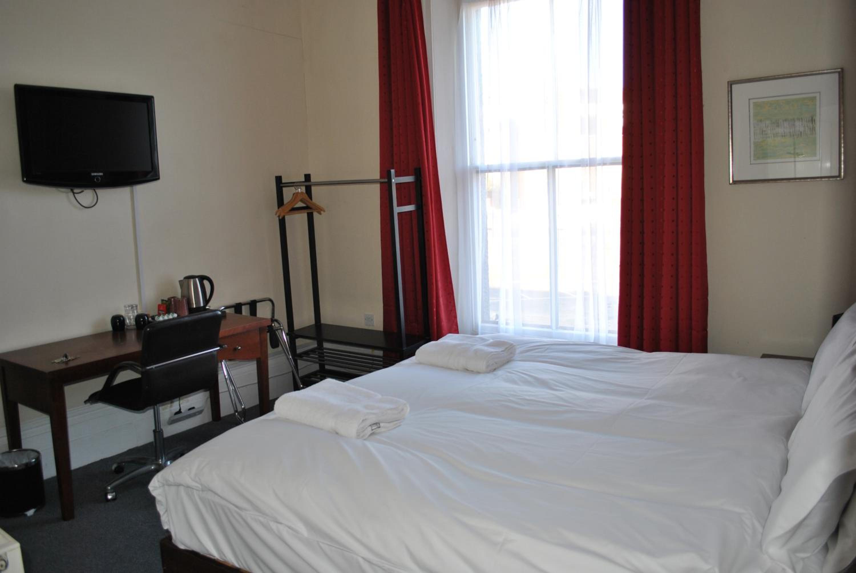 Town House Rooms
