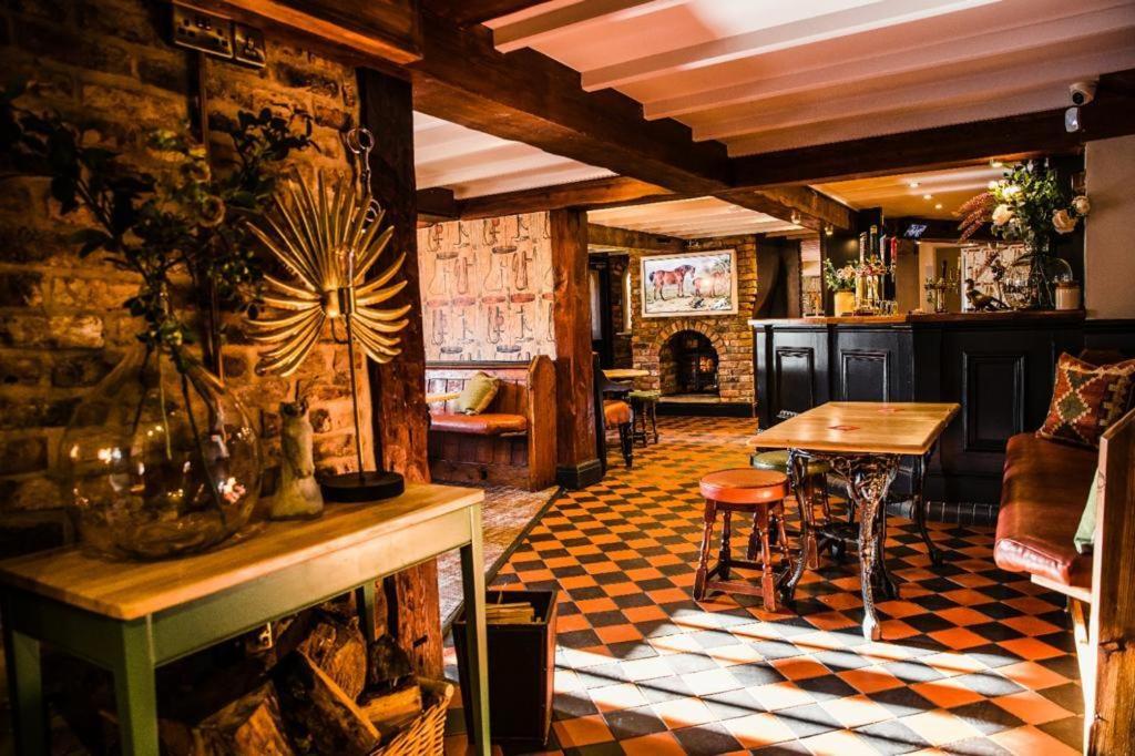 The Black Horse Inn