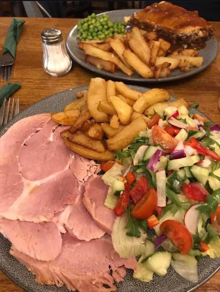 The Black Horse Inn