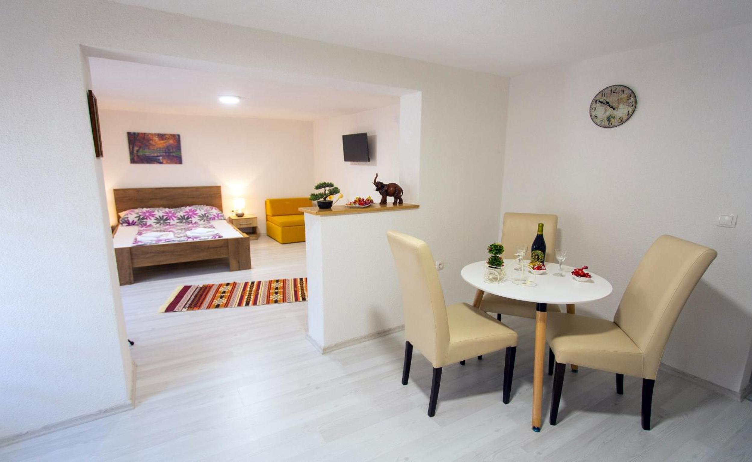 Apartments Daris