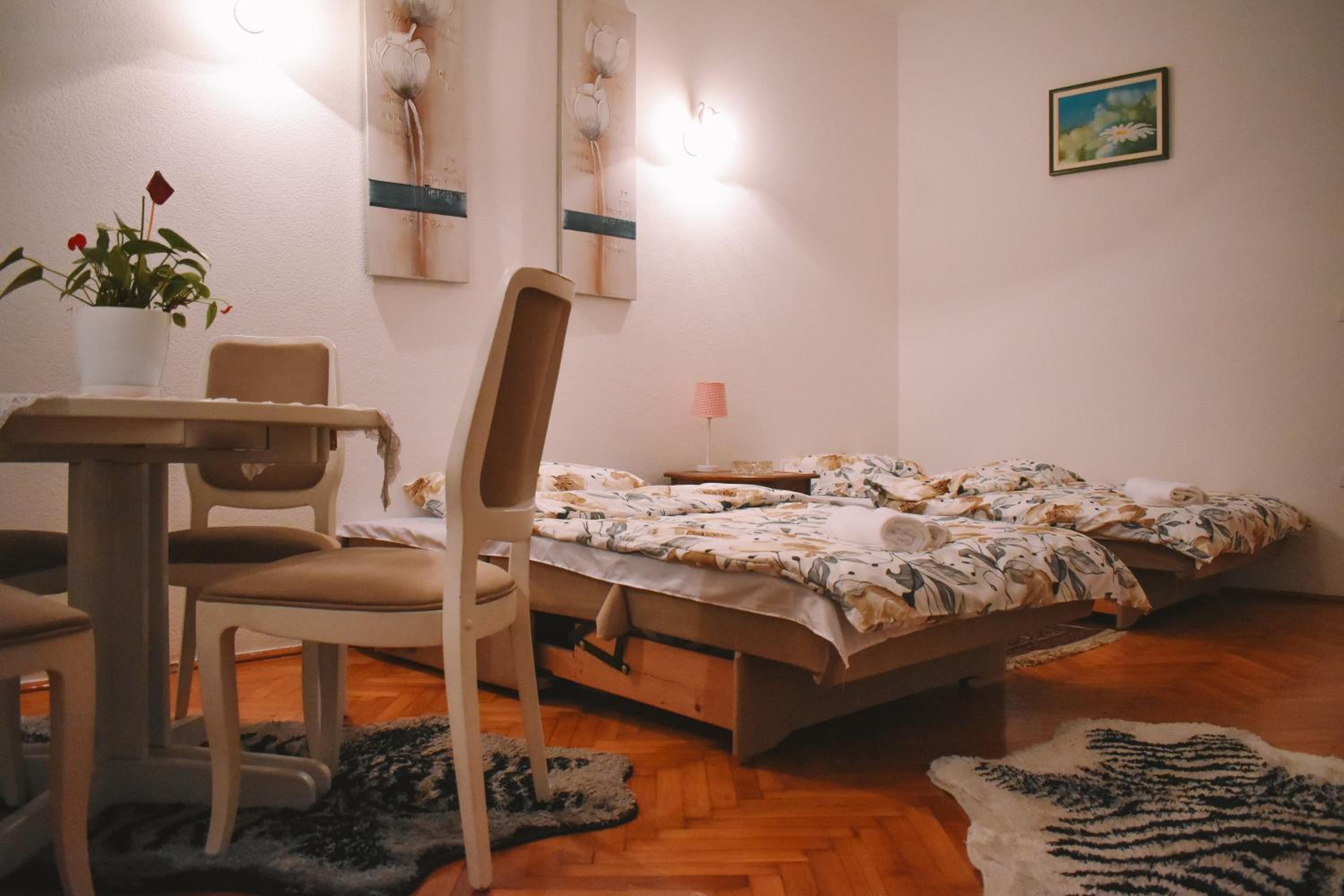 Nina Apartment