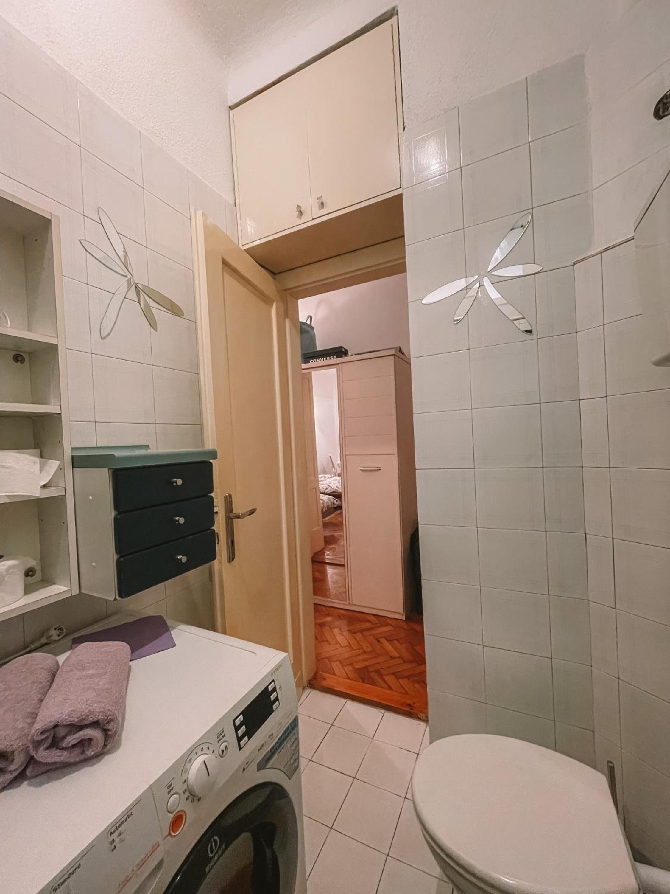 Nina Apartment