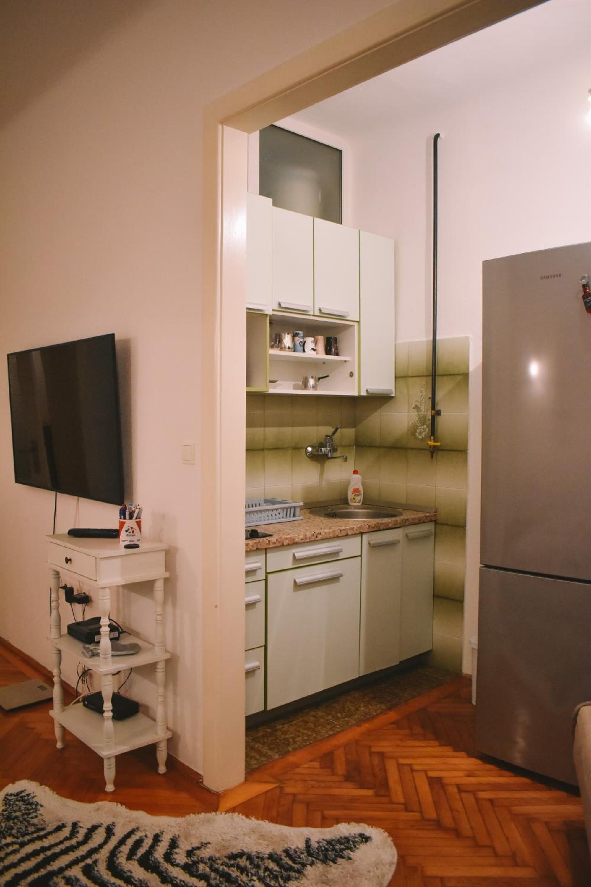 Nina Apartment