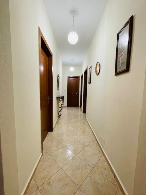 Aleksander’s New and spacious Apartment in Saranda