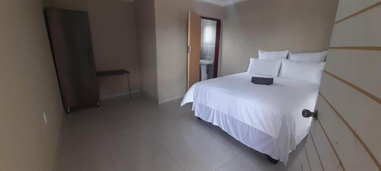 2NIGHTS GUEST HOUSE