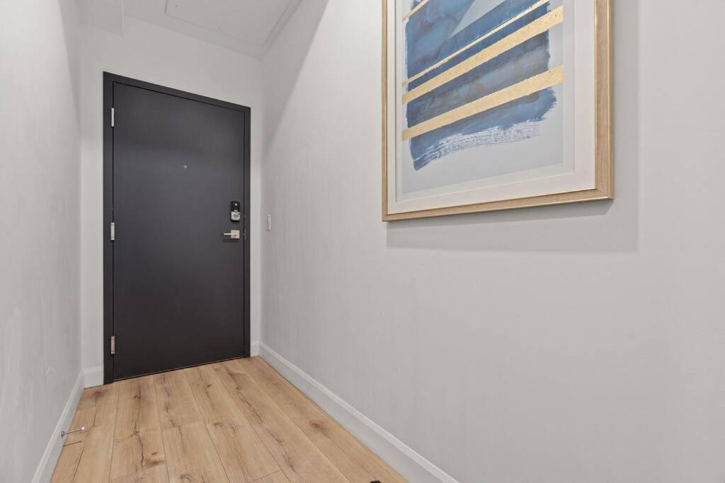 Initial / Art-déco / Quebec