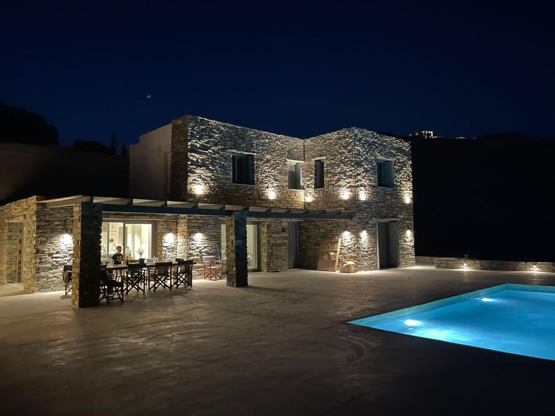 Villa Veneterra-Pool-SeaView-ConciergeServices view 4