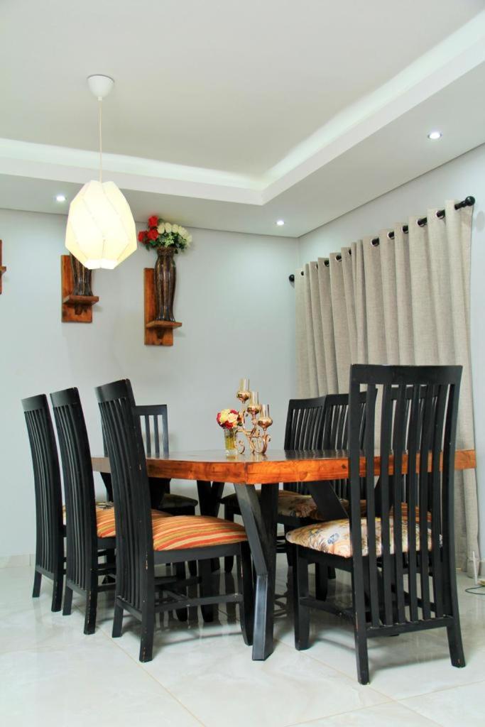 Tlokweng Rose Garden Guesthouse