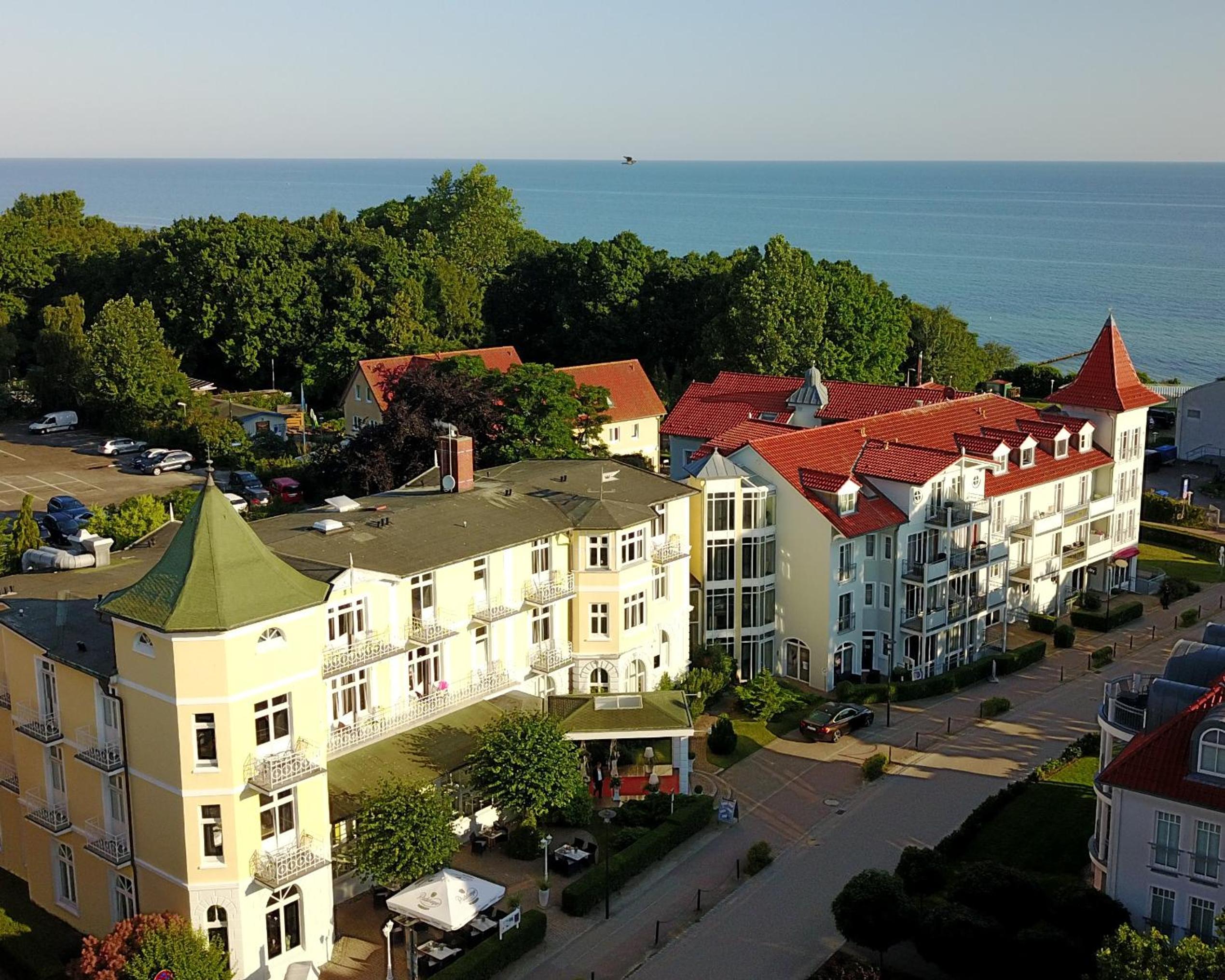 Ferienappartement und Economyzimmer Residenz Waldkrone