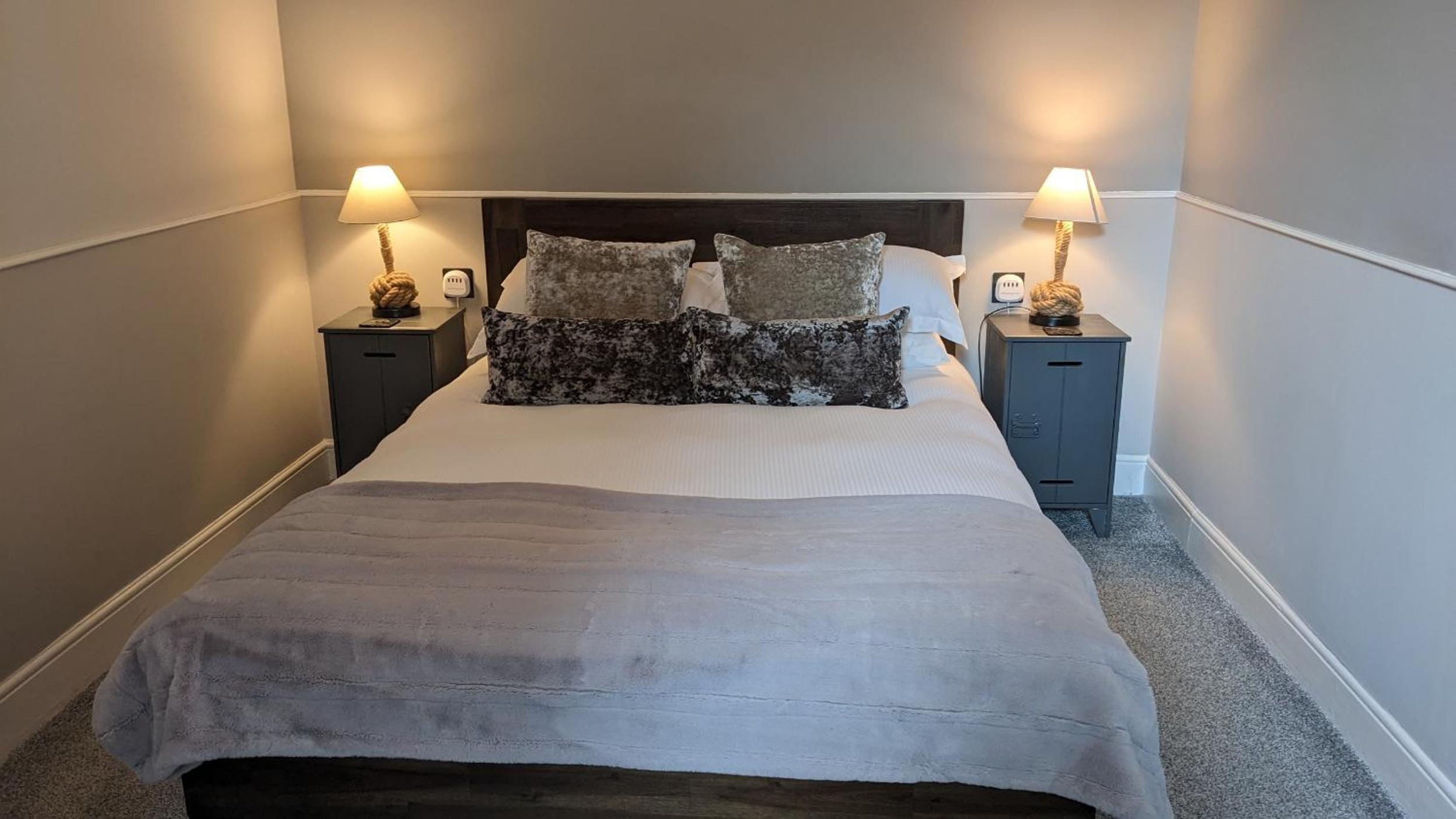 Oaklands Guest House