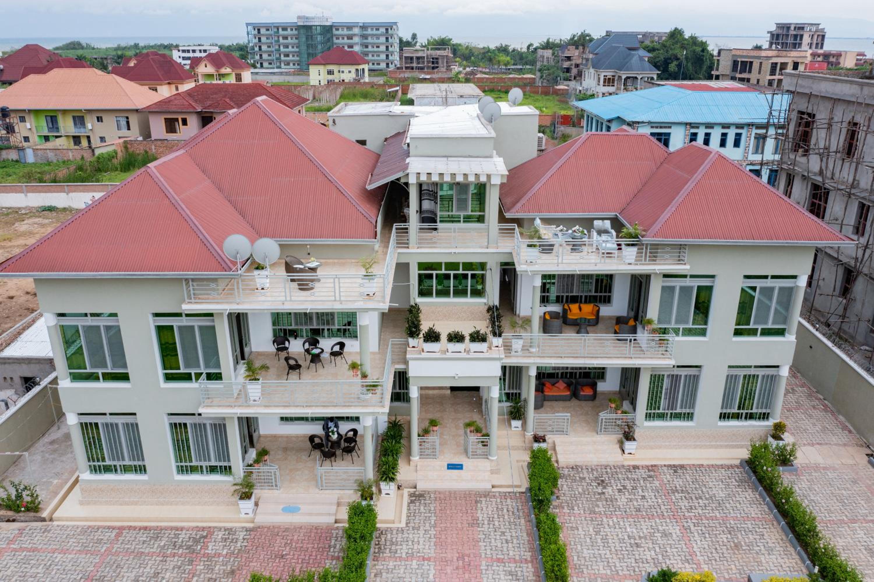 The city Block Apartment