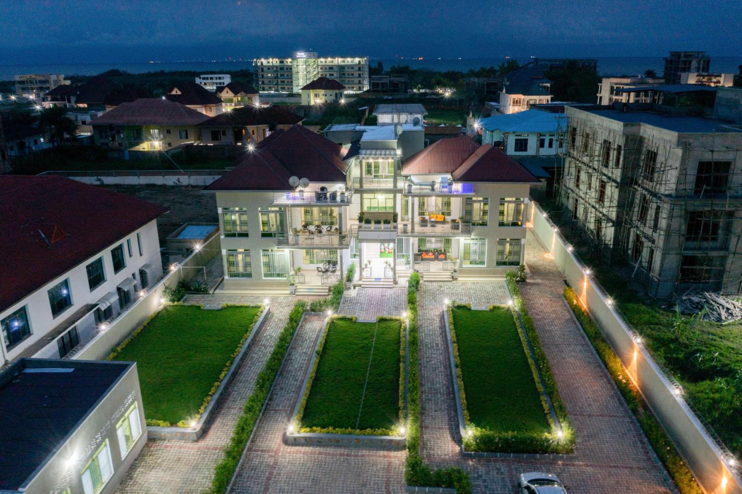 The city Block Apartment