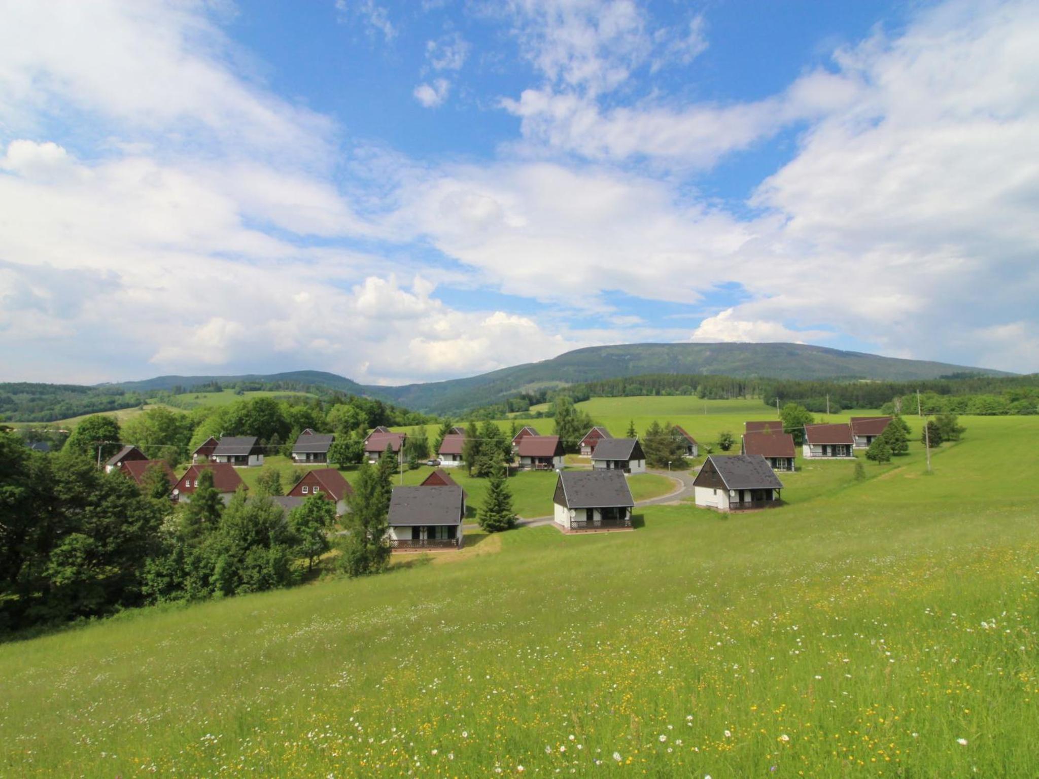 Holiday Home Happy Hill by Interhome