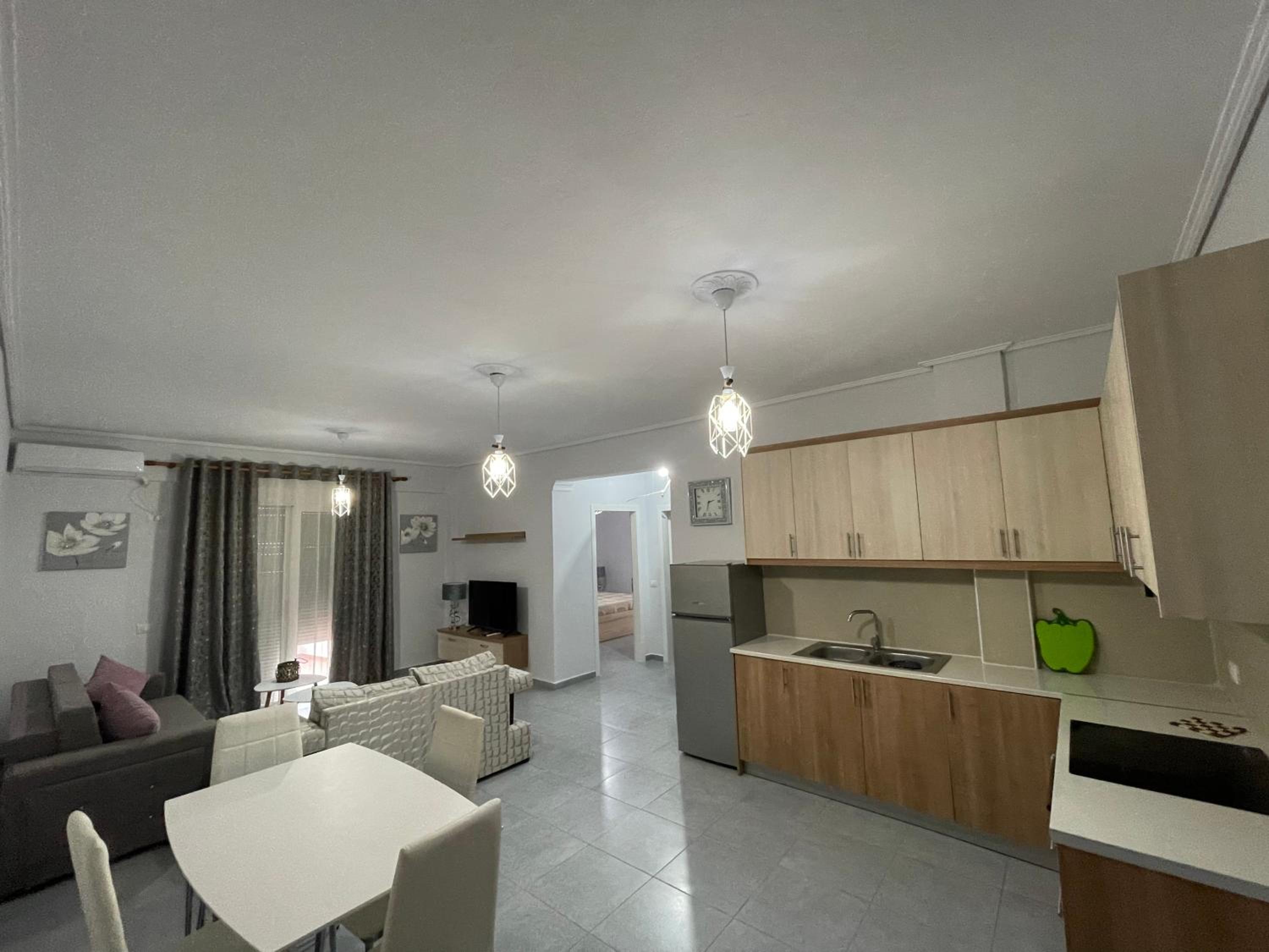 Oni's Apartments
