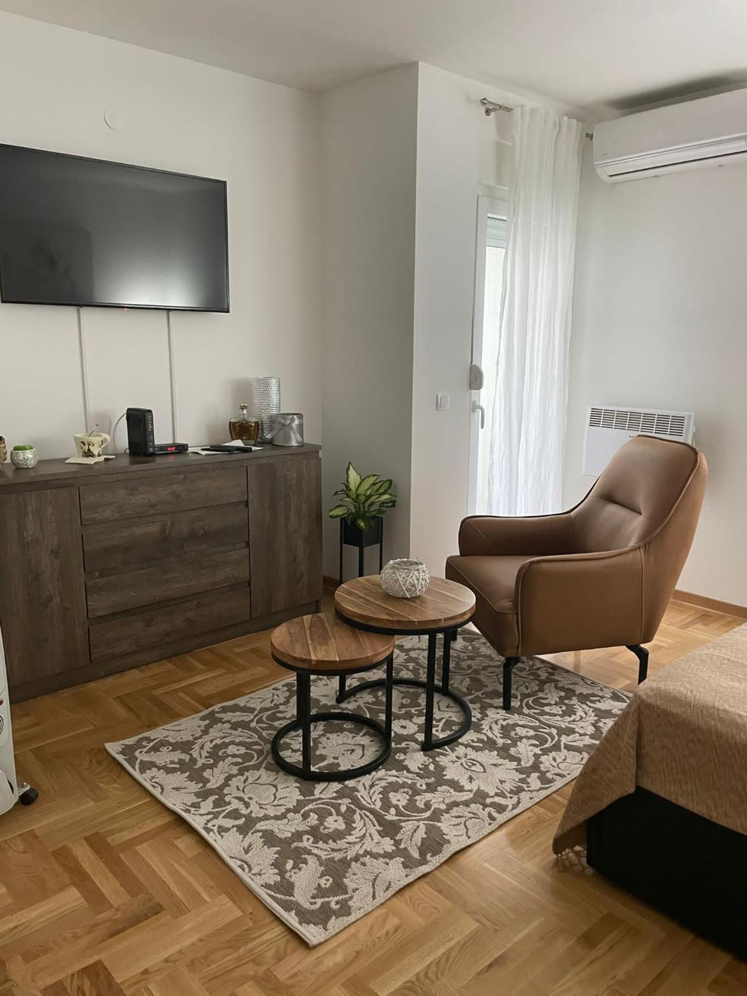 Apartman TIM LUX 1 view 4